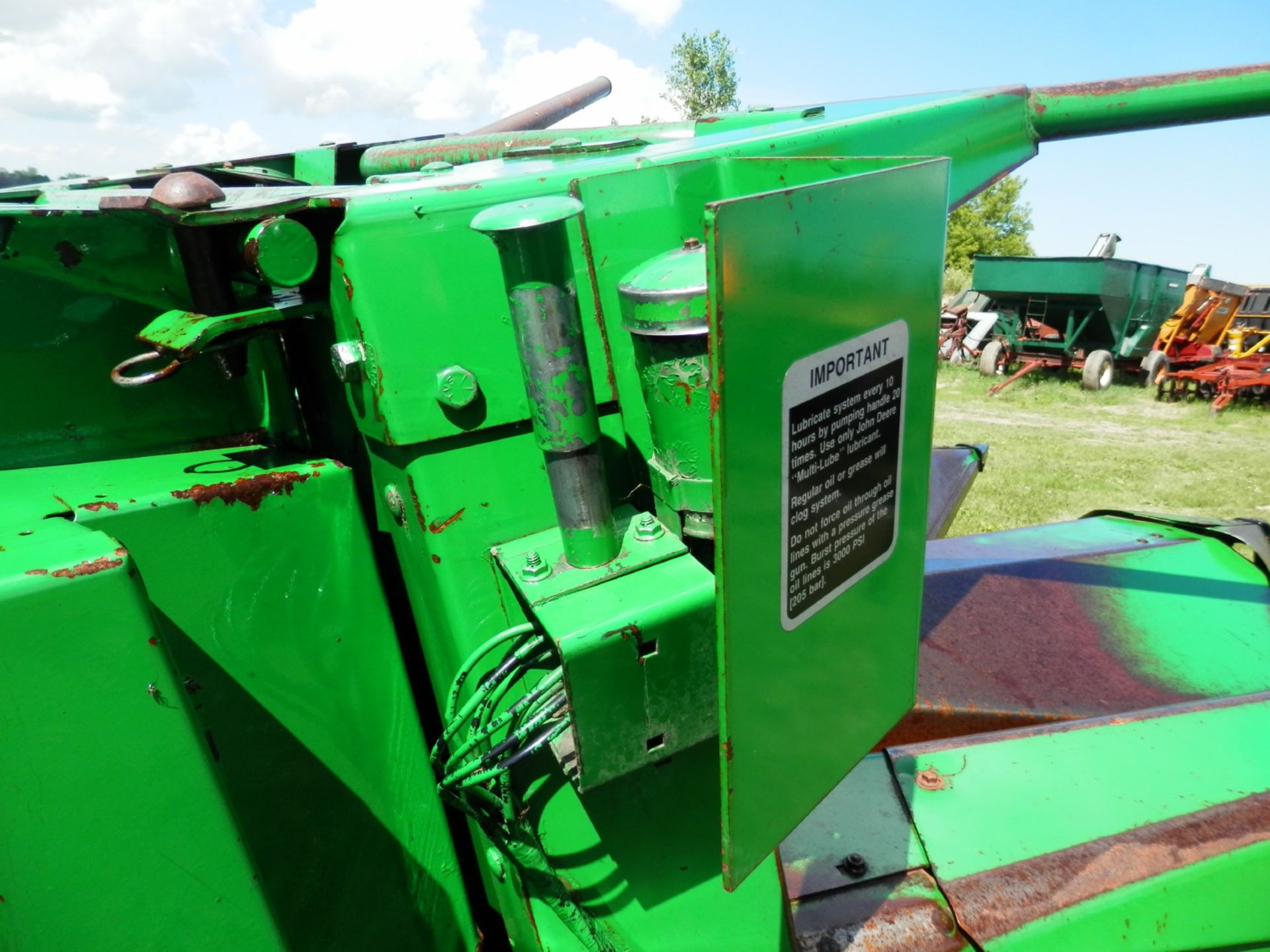 JOHN DEERE 3975 FORAGE CHOPPER W/PROCESSOR - Image 7 of 7