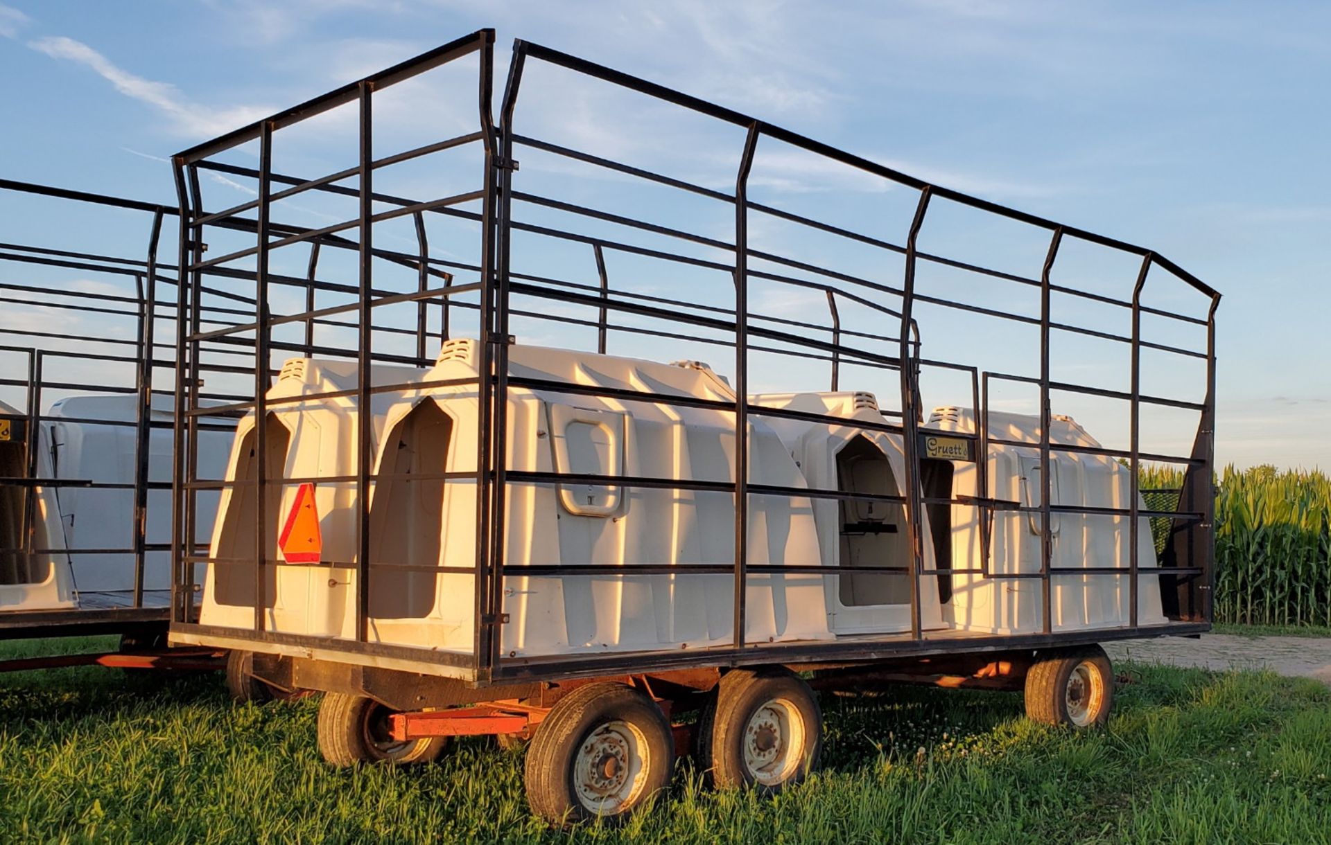 GRUETT 9x20 STEEL SIDE BALE WAGON - Image 2 of 3