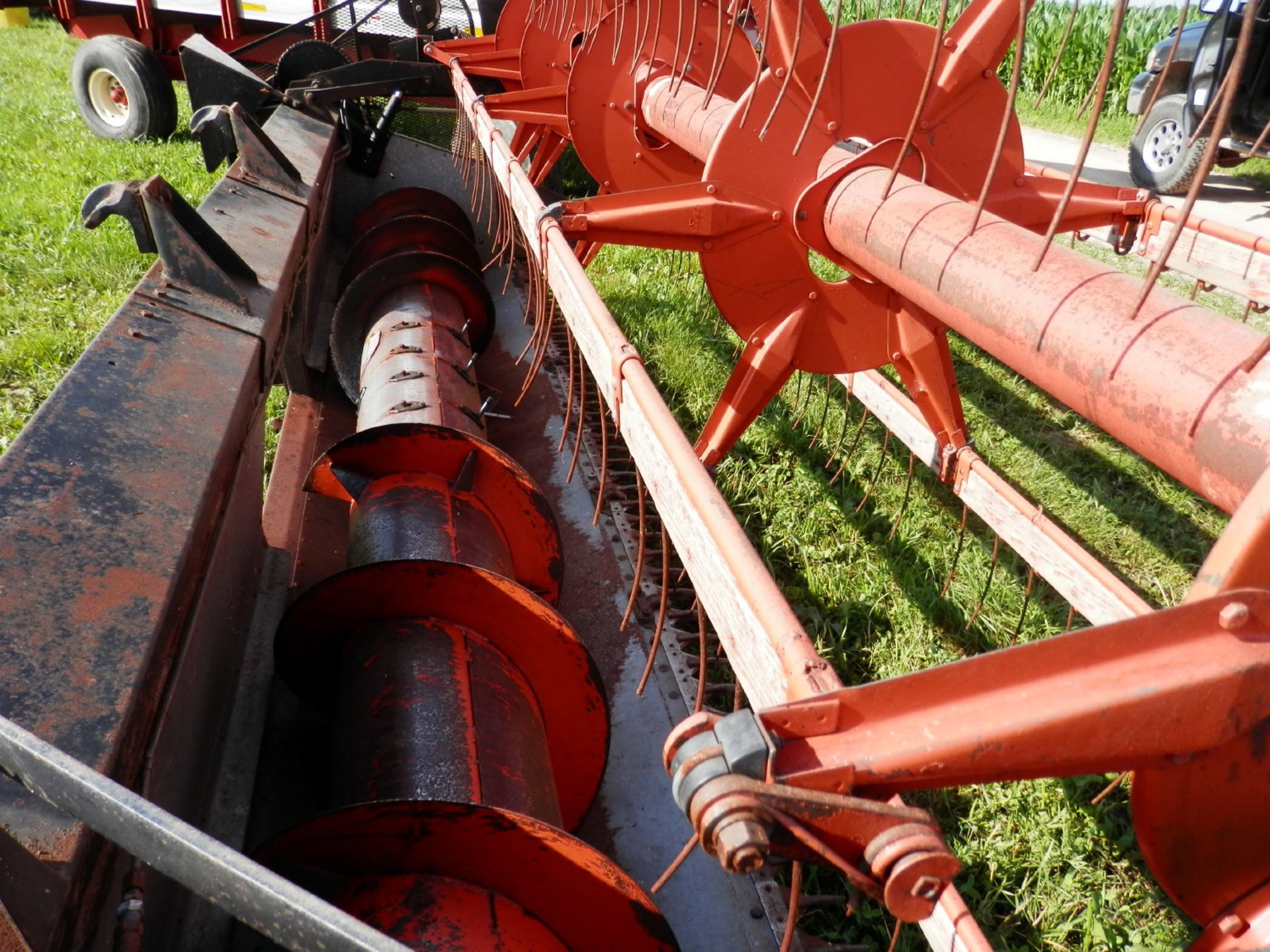 GLEANER F COMBINE - Image 11 of 12