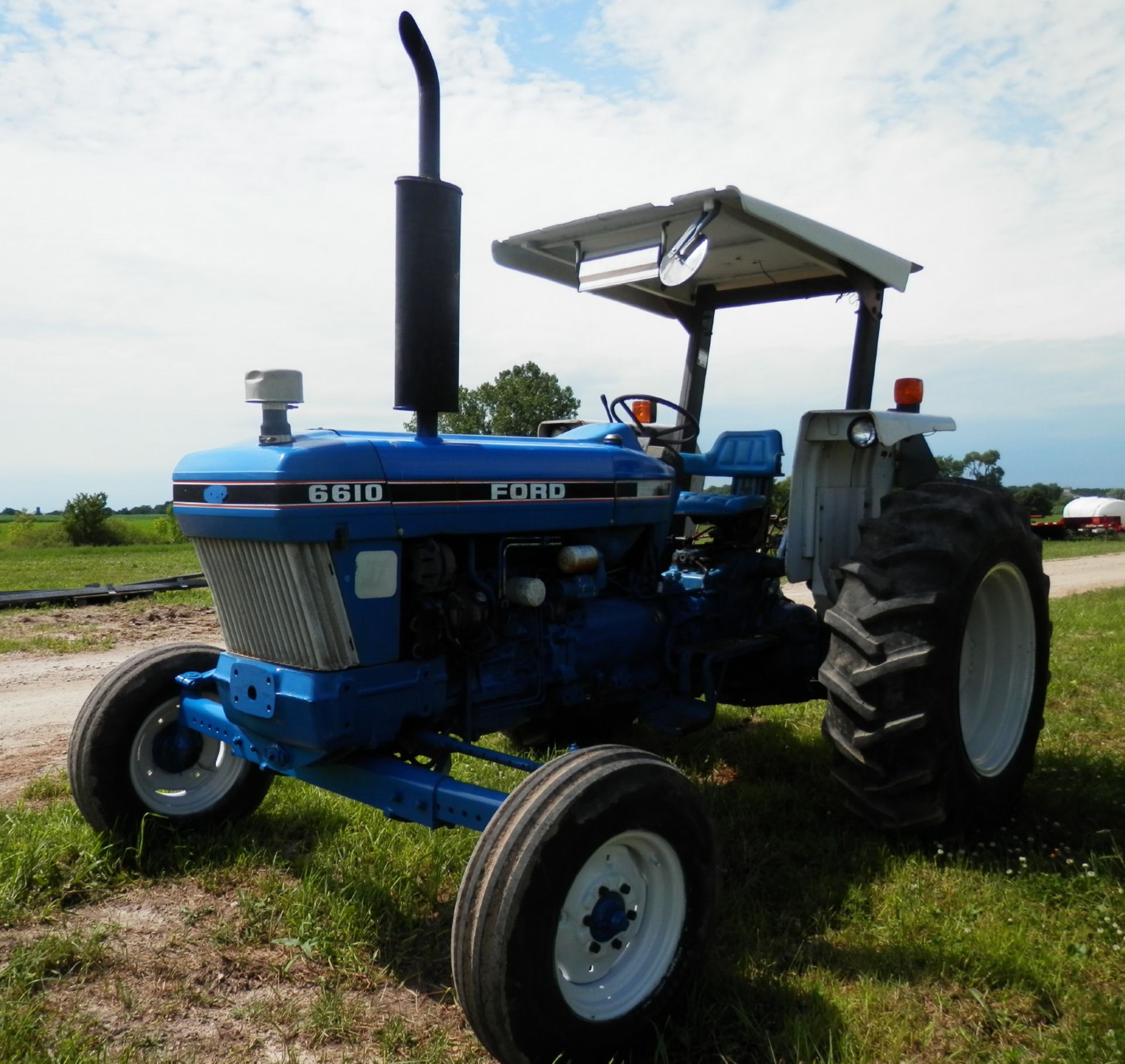 FORD 6610 SERIES II DIESEL UTILITY TRACTOR