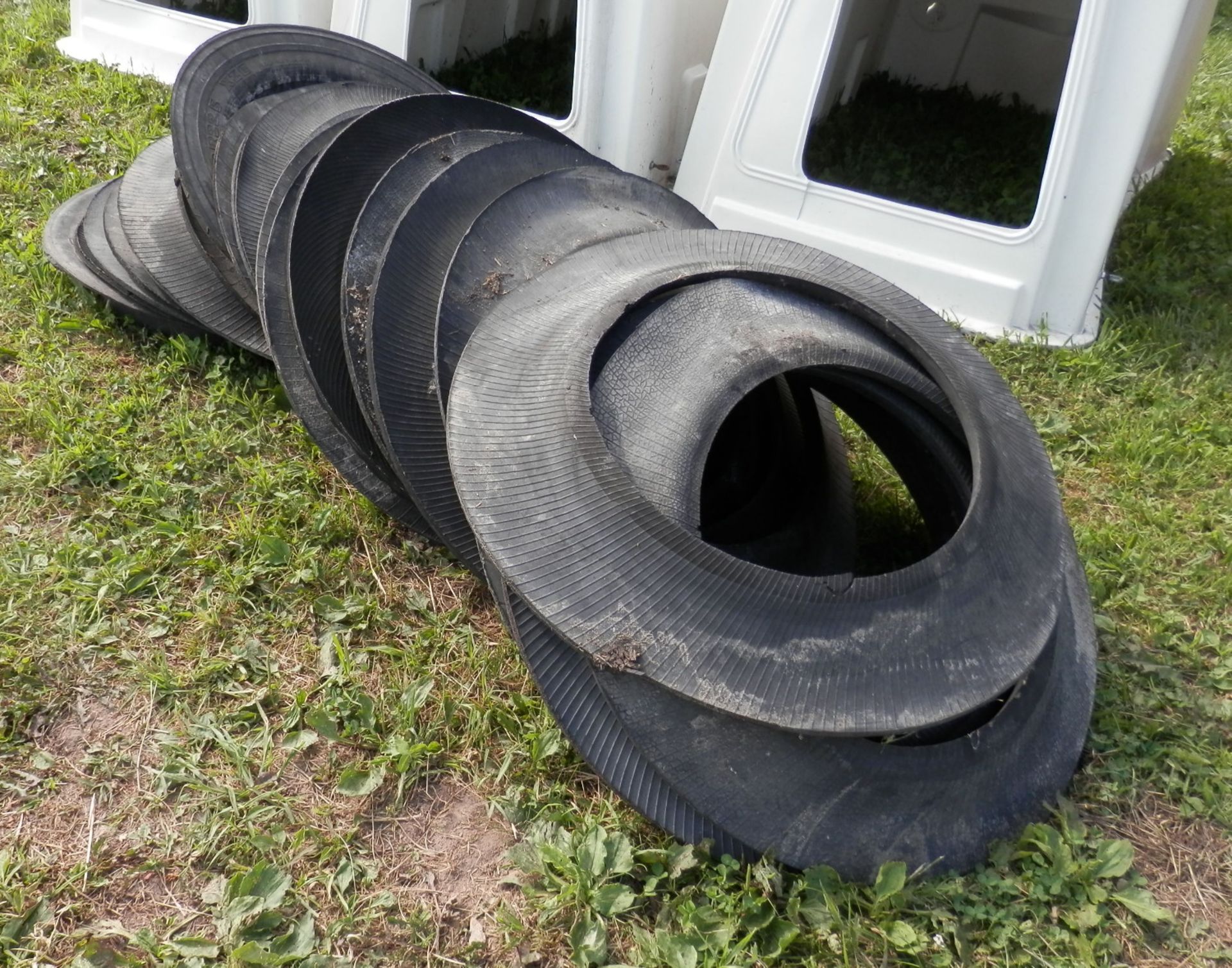 BUNKER TIRE SIDEWALLS, SOLD IN LOTS OF 300 (1800 available)