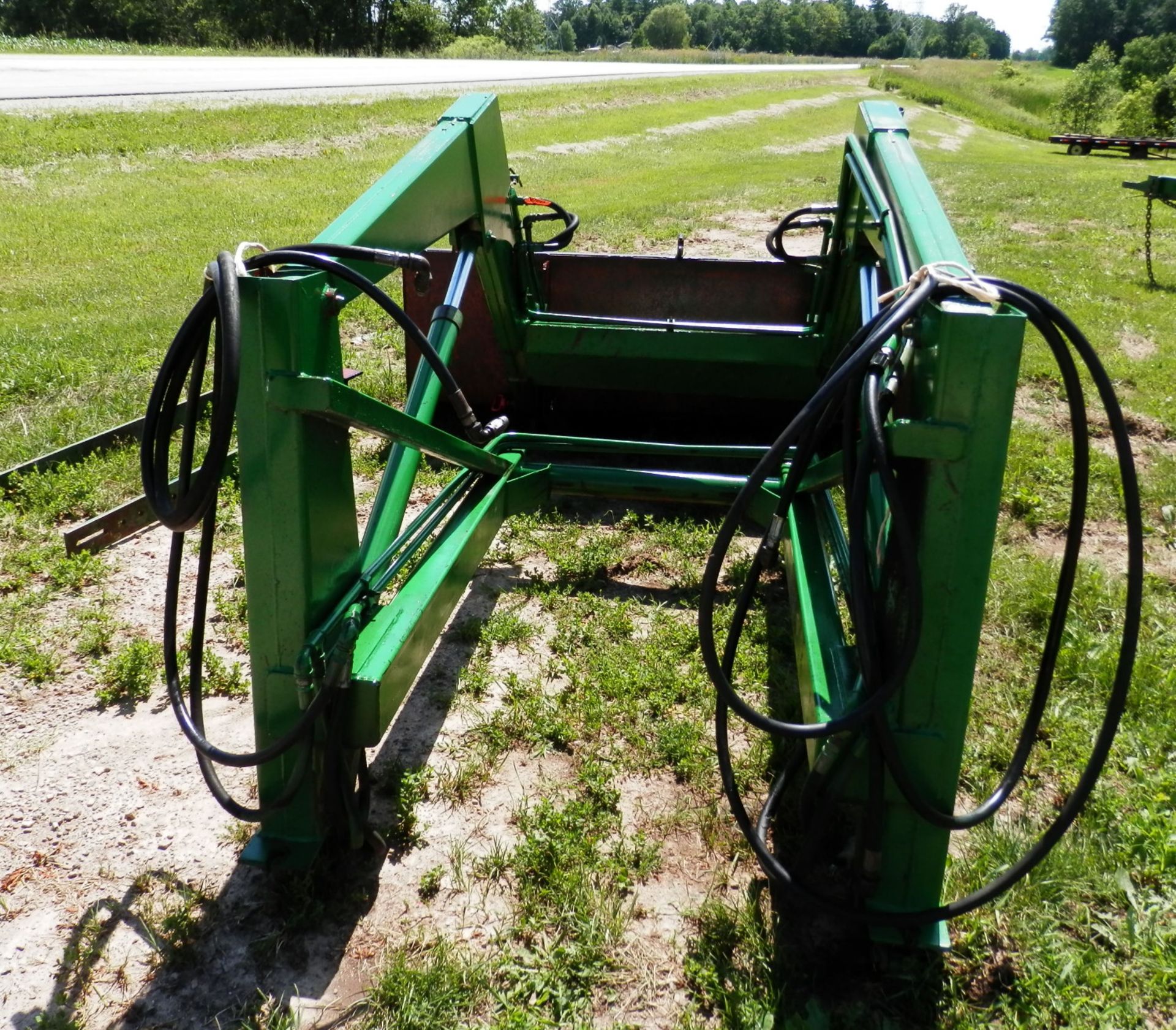 FARMHAND/DUNHAM LEHR 22 QT LOADER w/7-FT. BUCKET - Image 2 of 4