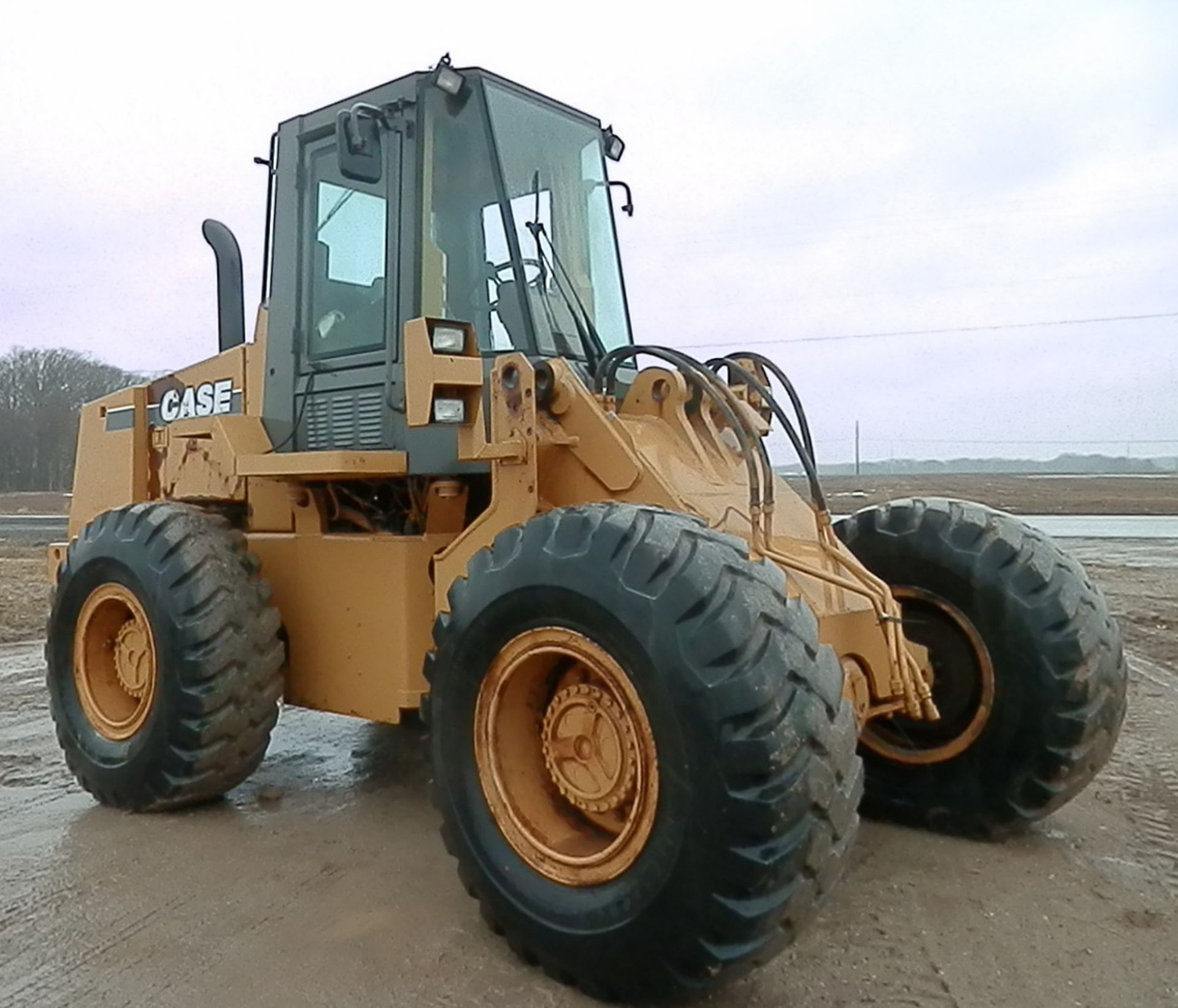 CASE 721 WHEEL LOADER (Partial Project)