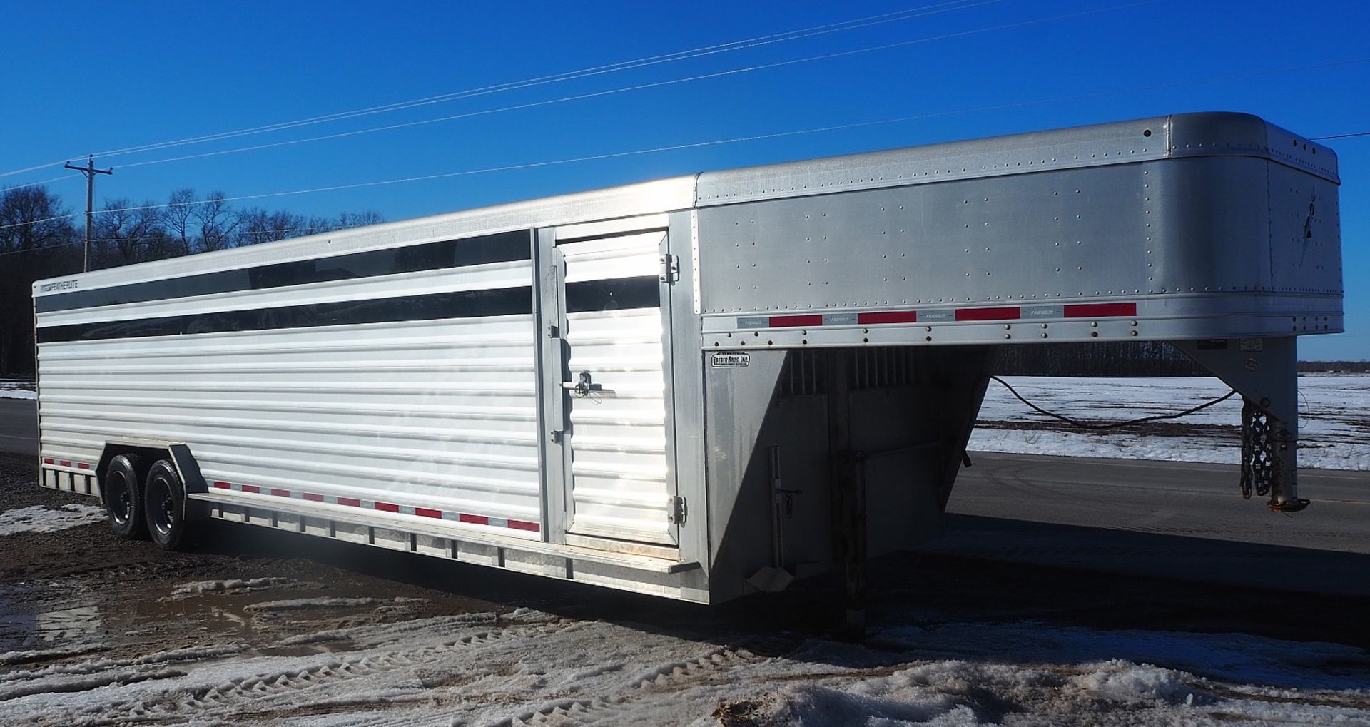 2012 FEATHERLITE MDL 8127 GN STOCK TRAILER