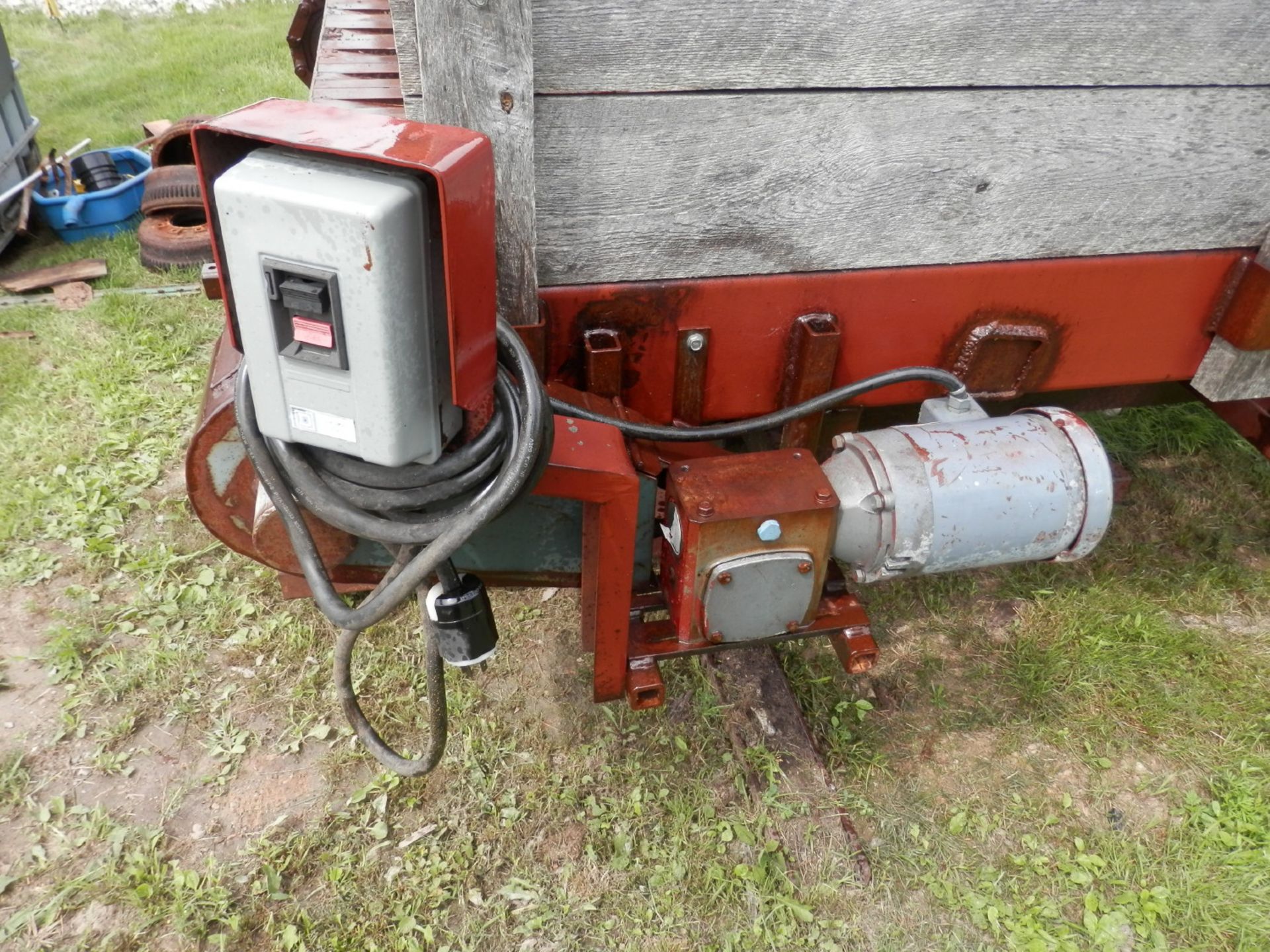 FIREWOOD PREP/SORTER STATION, HEAVY DUTY - Image 5 of 5