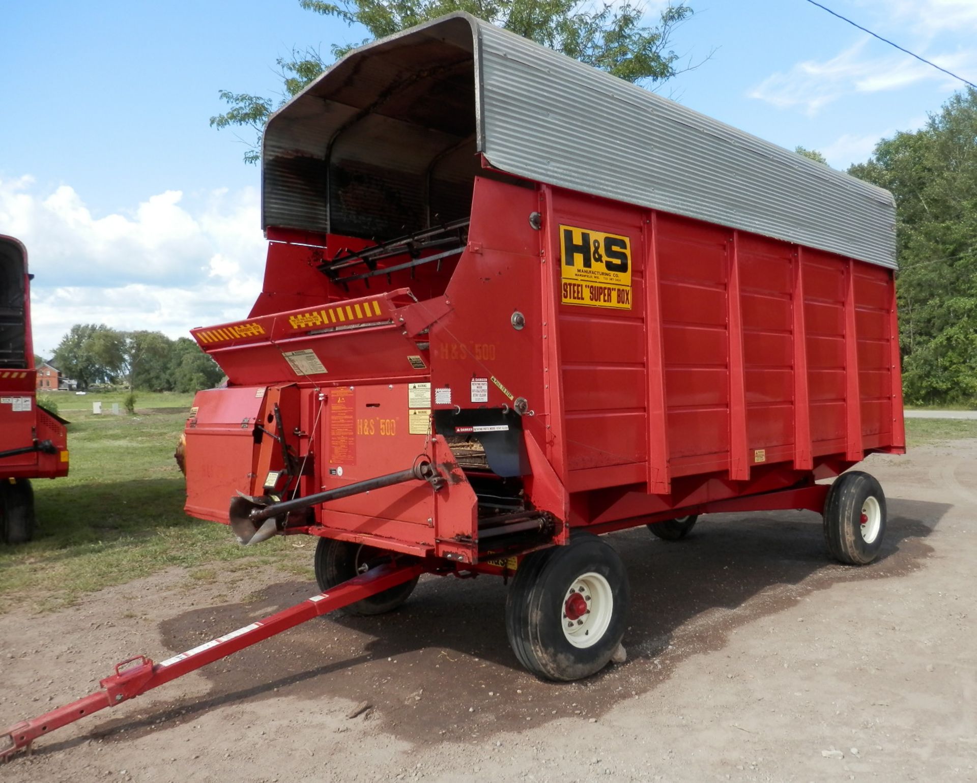 H&S 500 STEEL "SUPER" BOX FORAGE WAGON