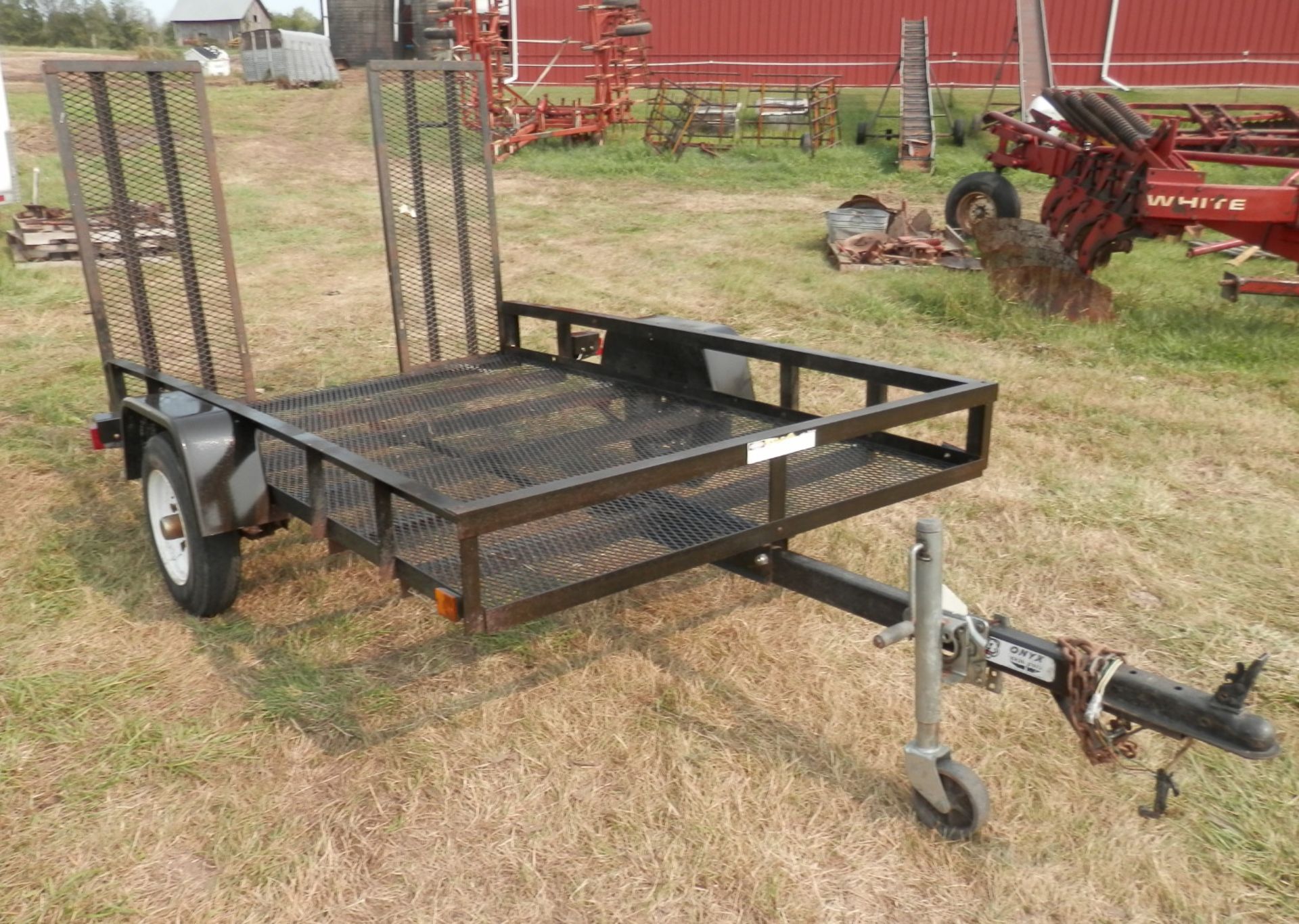 TRAIL BOSS 5 1/2' x 8' SINGLE AXLE TRAILER