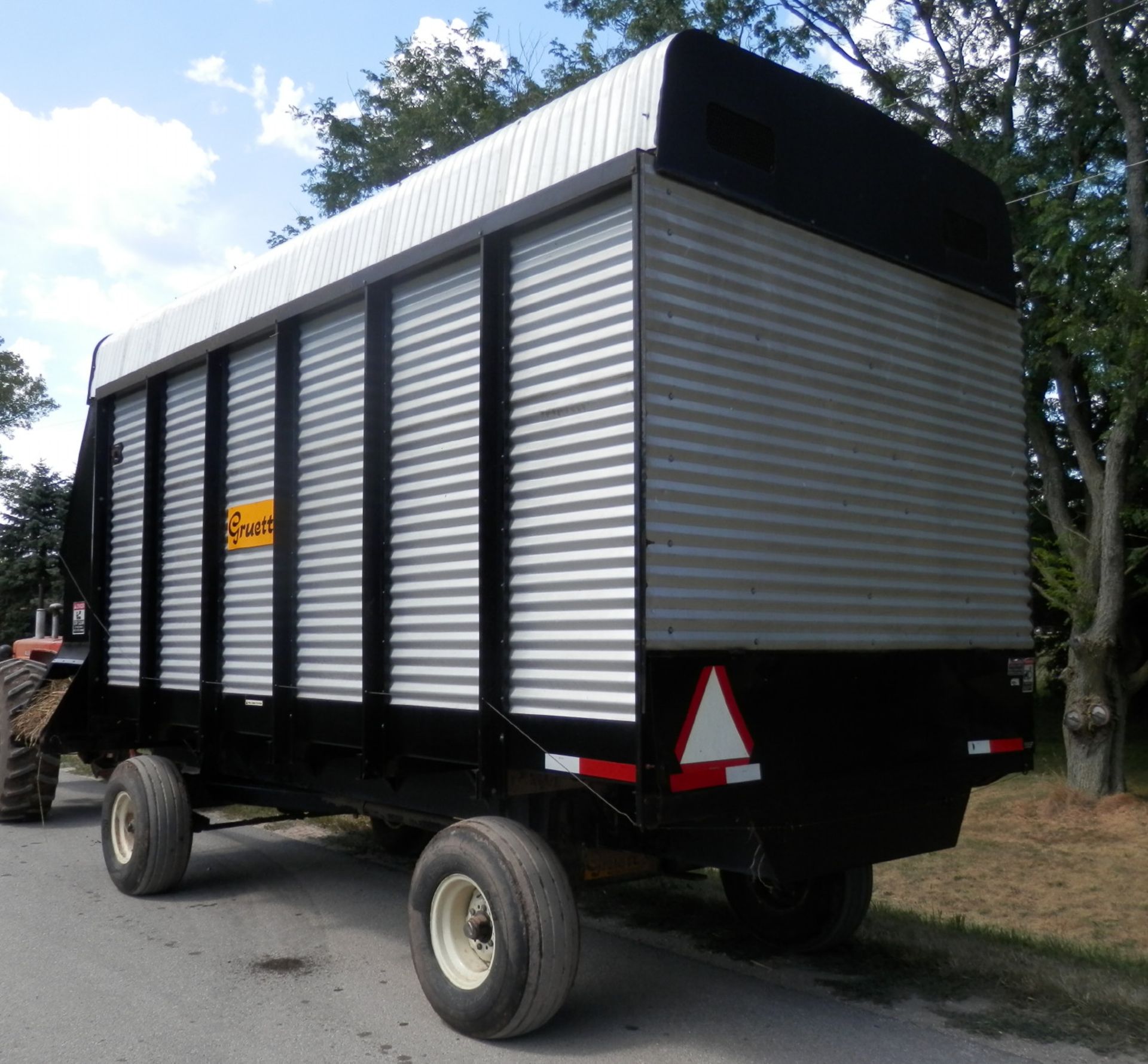 GRUETT 5900 16' LH FORAGE WAGON - Image 5 of 10