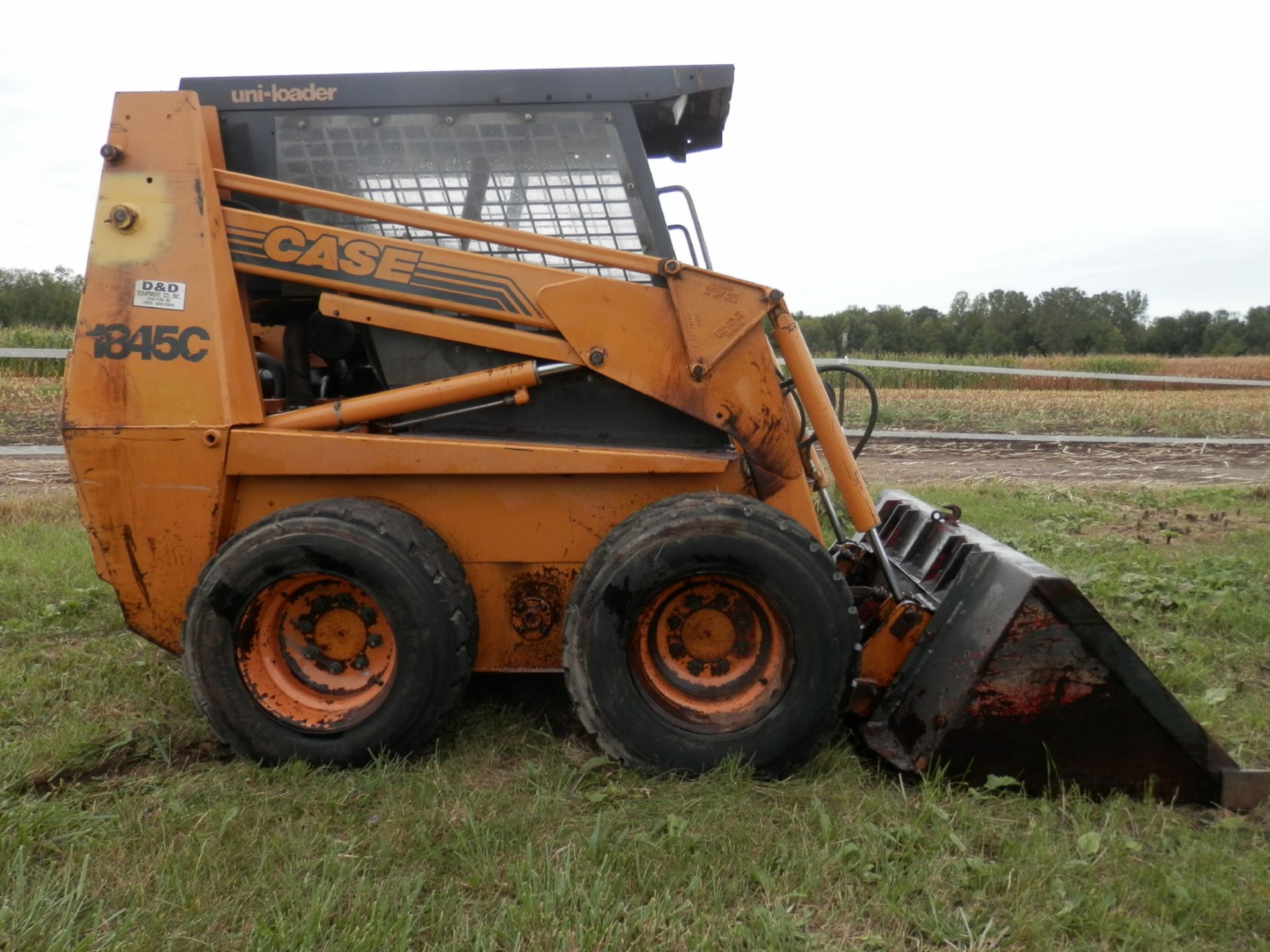 CASE 1845C SKID STEER - Image 4 of 7