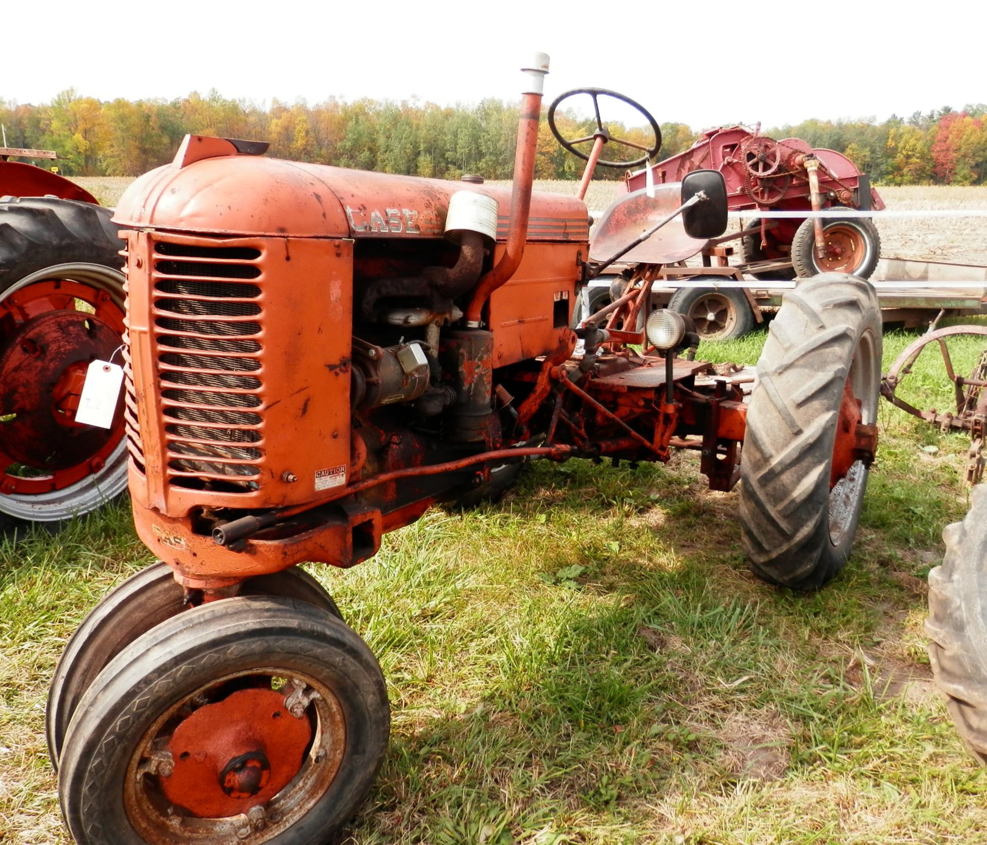 CASE VAC TRACTOR - Image 3 of 4