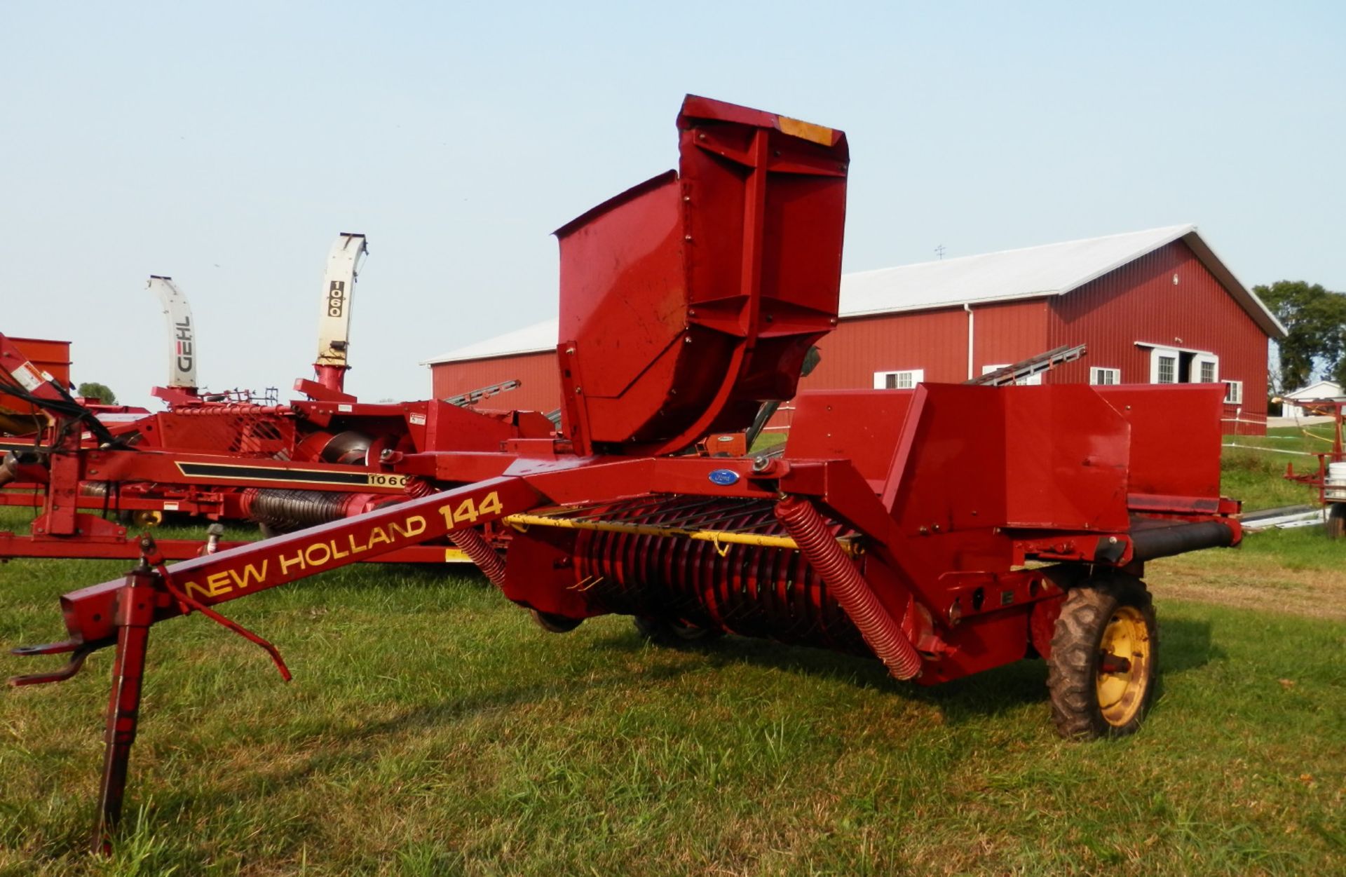 FORD NEW HOLLAND 144 INVERTOR