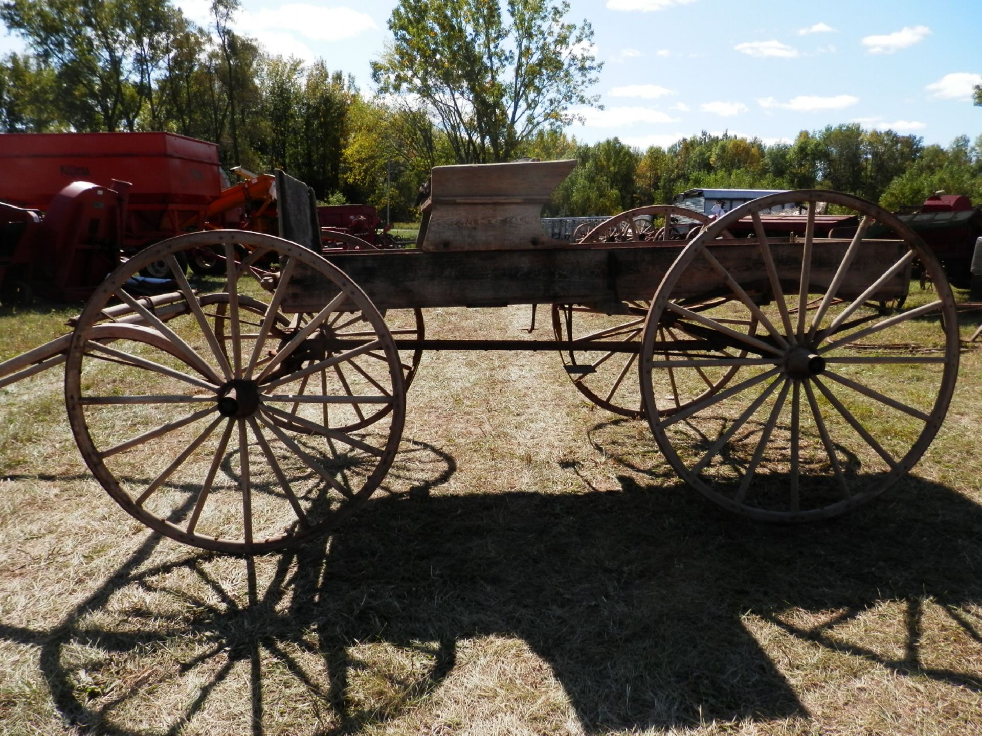 HORSE DRAWN BUCKBOARD WAGON - Image 5 of 8