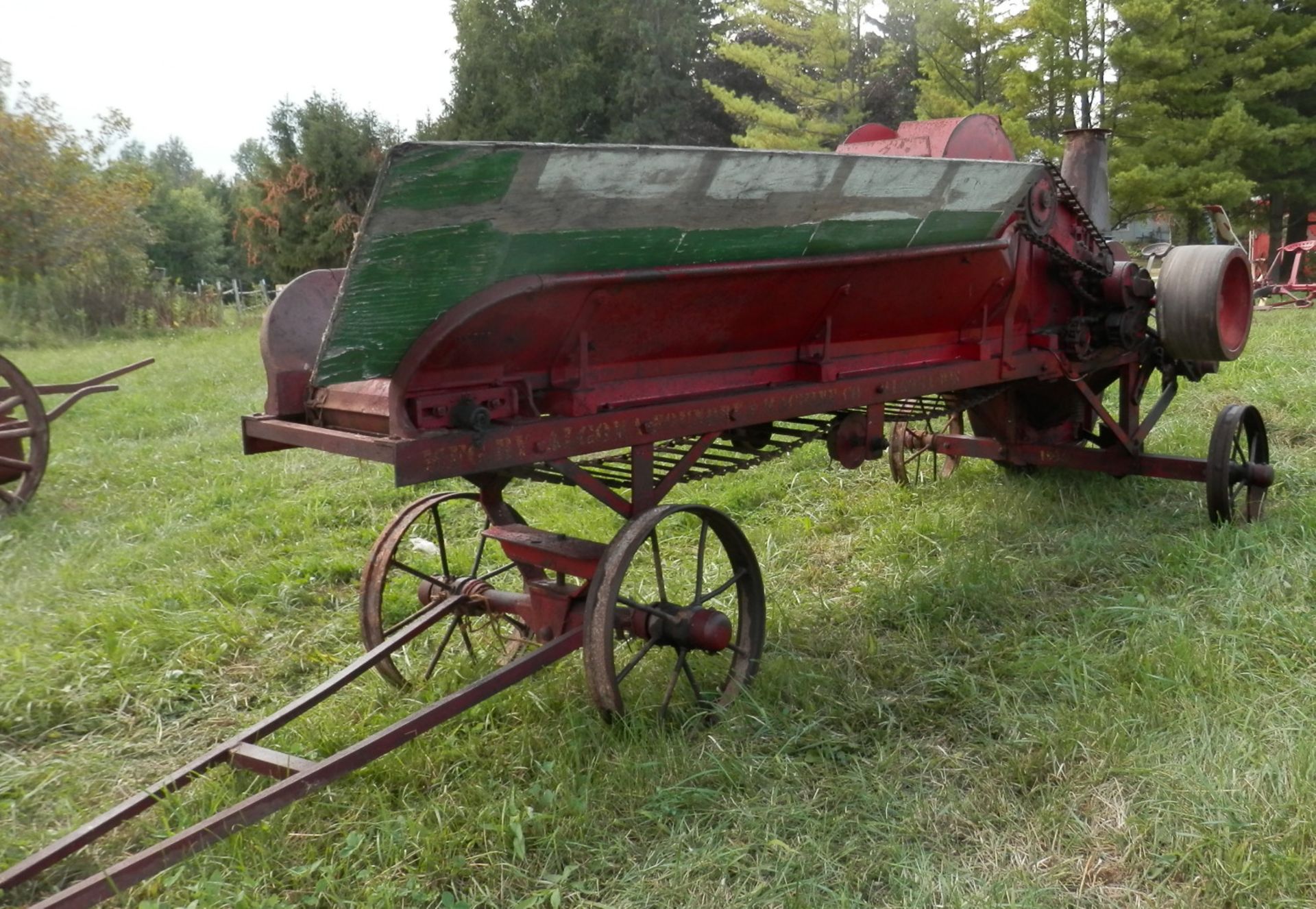 ALGOMA "OK" NO. 17 ANTIQUE FEED CUTTER