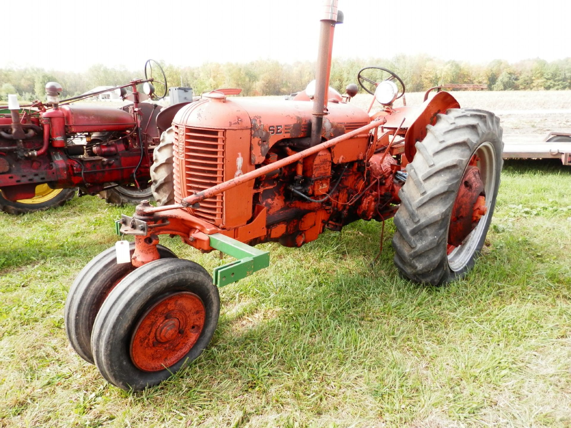 CASE DC TRACTOR