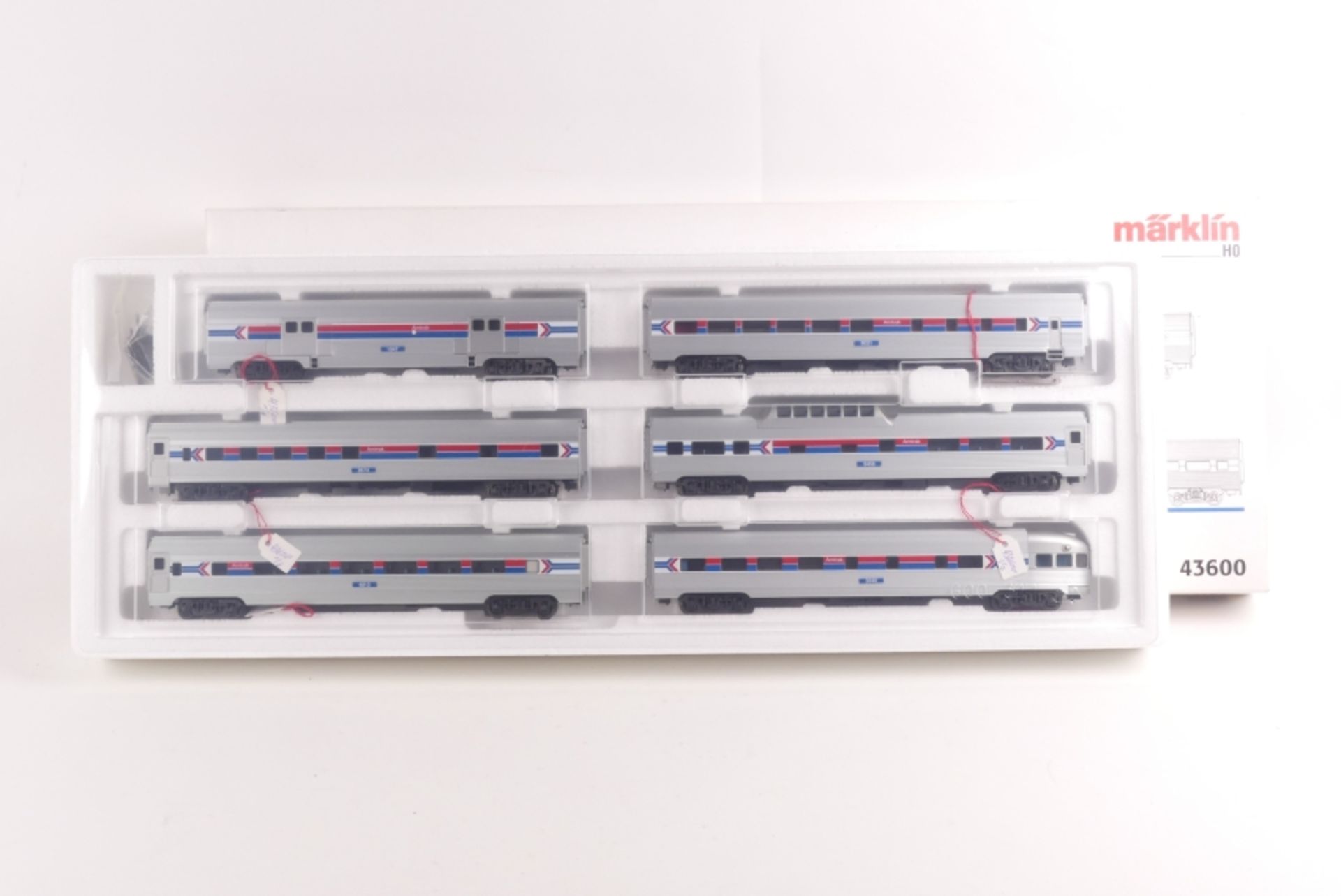 Märklin 43600Märklin 43600, Streamliner-Set Amtrak, sechs Wagen aus Aluminium, sehr gut erhalten,