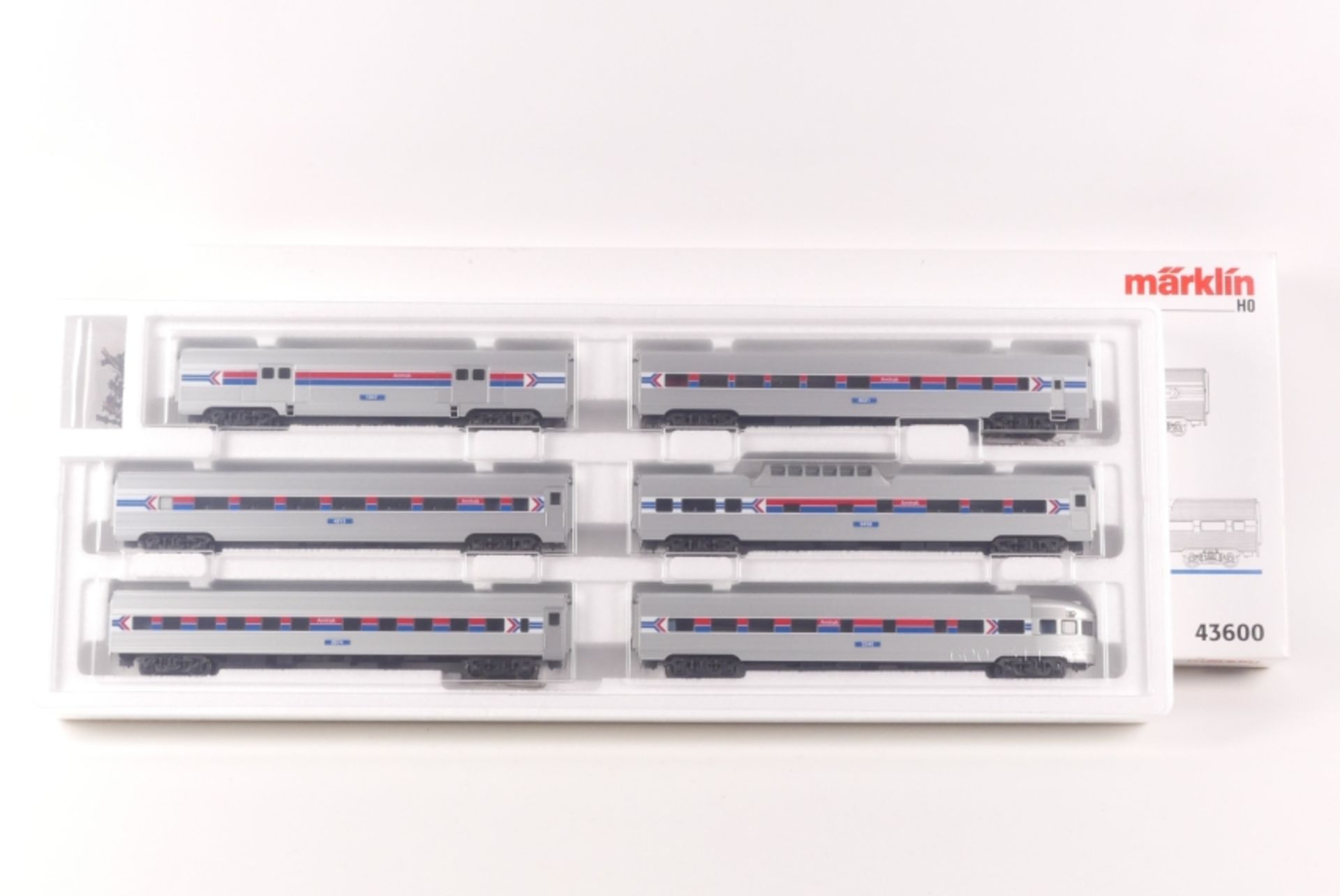 Märklin 43600, Streamliner-Set Amtrak, sechs US-Schnellzugwagen, Aufbauten Aluminium, sehr gut erh