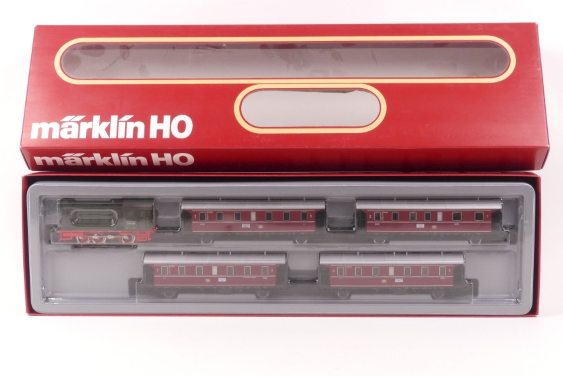 Märklin 2858, Personenzug, Diesellok "V 36 239", analog, vier Donnerbüchsen, sehr gut erhalten, O