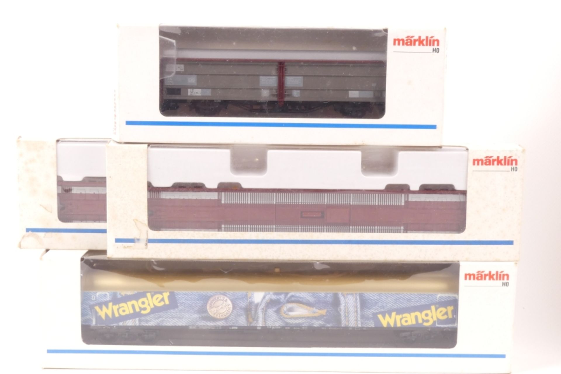 Märklin 4 Wagen, 2x 4741 Niederflurwagen zur Rollenden Landstraße (Kleinteile unvollständig), 47