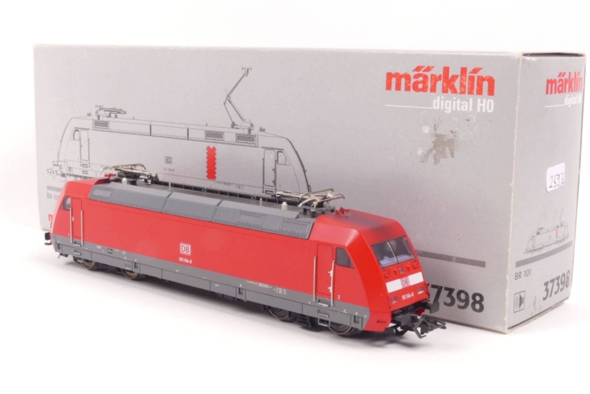 Märklin 37398, "101 104-8", Elektrolokomotive der DB-AG, mfx-digital Technik, Sound, sehr gut erha