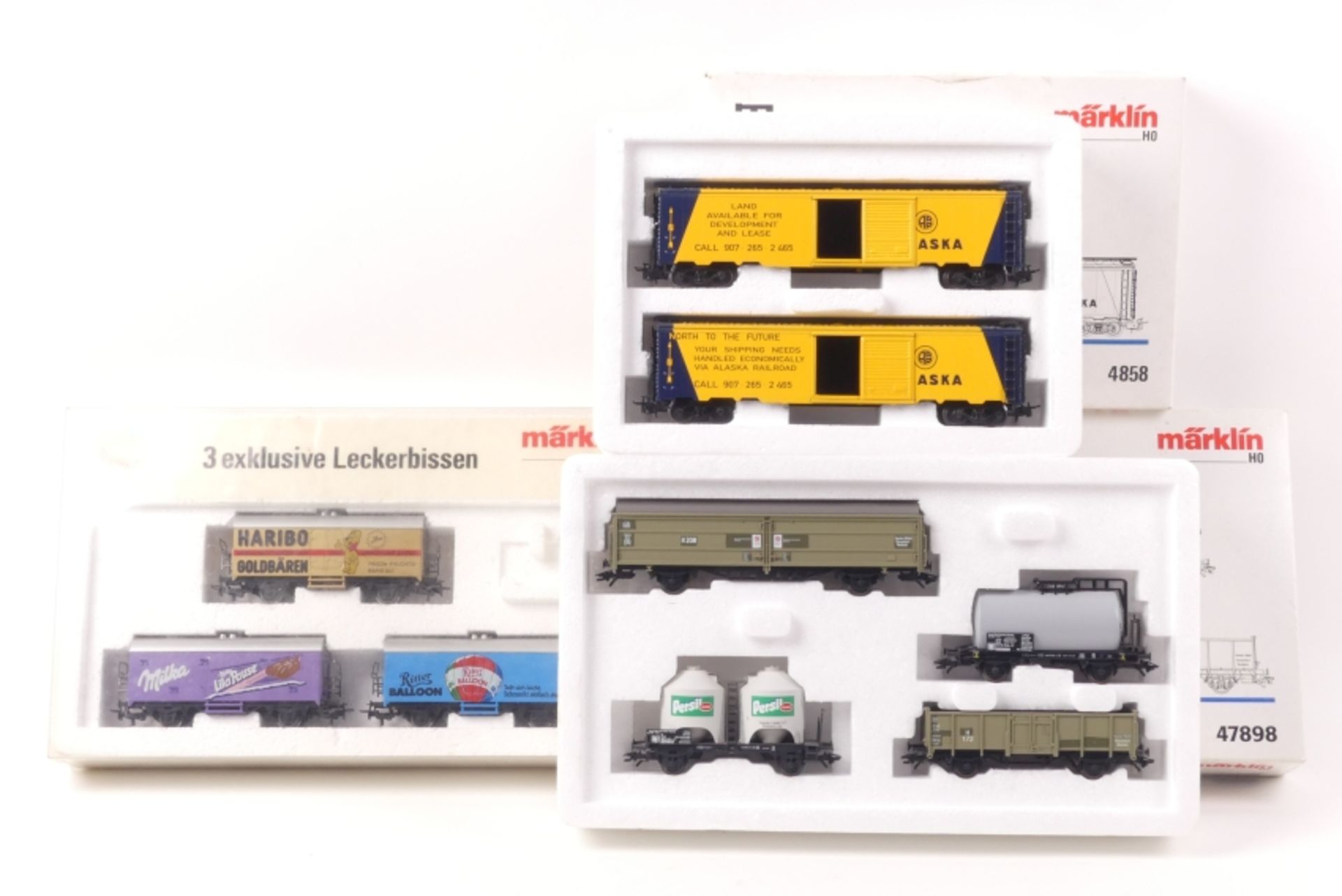 Märklin 3 Wagenpackungen, 4858 Box-Car Set Alaska, 47898 Wagen-Set Henkel, 84418Werbewagen Haribo,