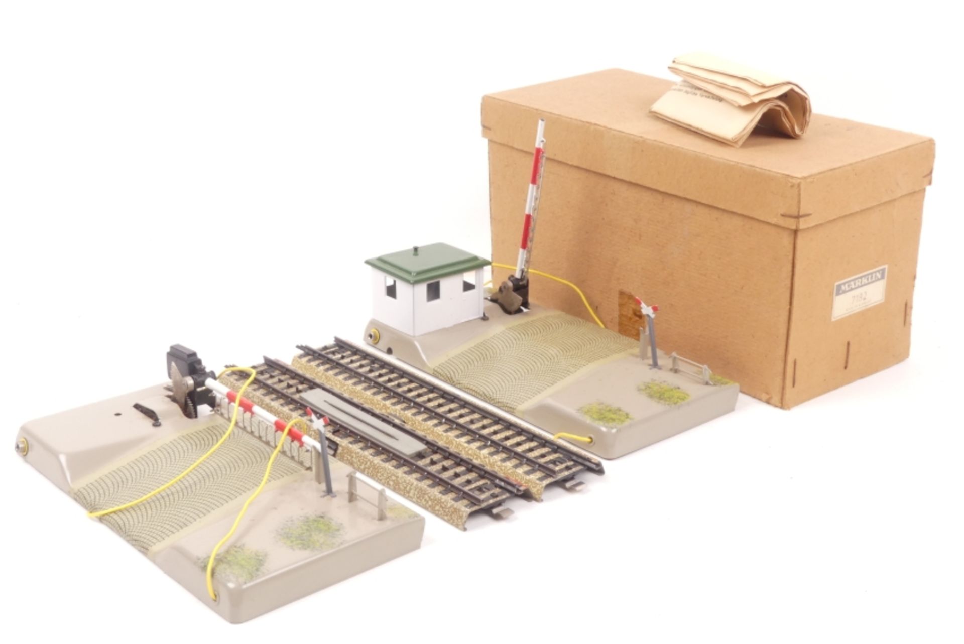 Märklin Bahnübergang 7192, minimale Gebrauchsspuren, guter Zustand, ORK