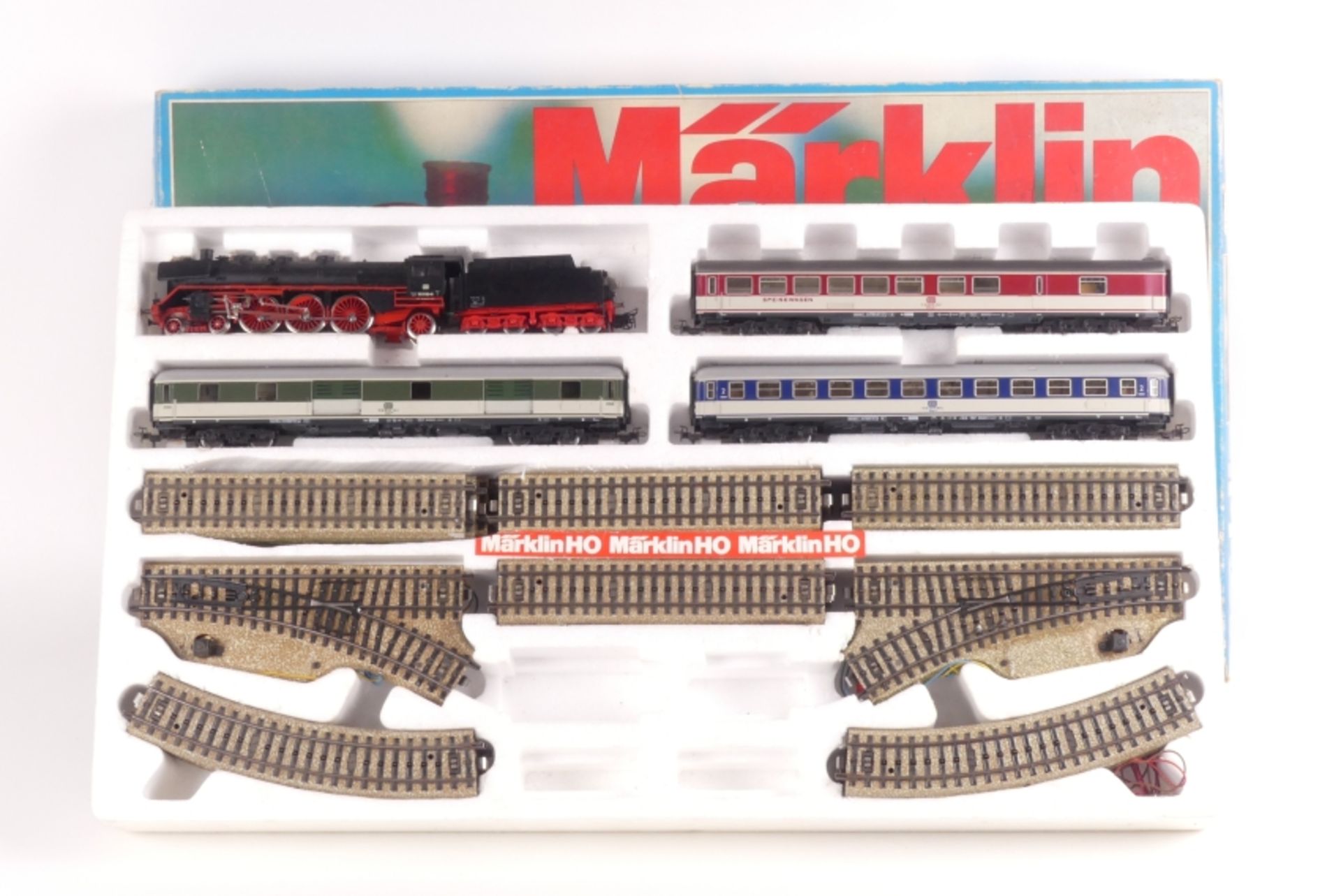 Märklin 3185, Geschenkpckg,, Dampflok 3085 "003 160-9", drei Popfarben-Wagen, M-Gleisoval mit Ausw