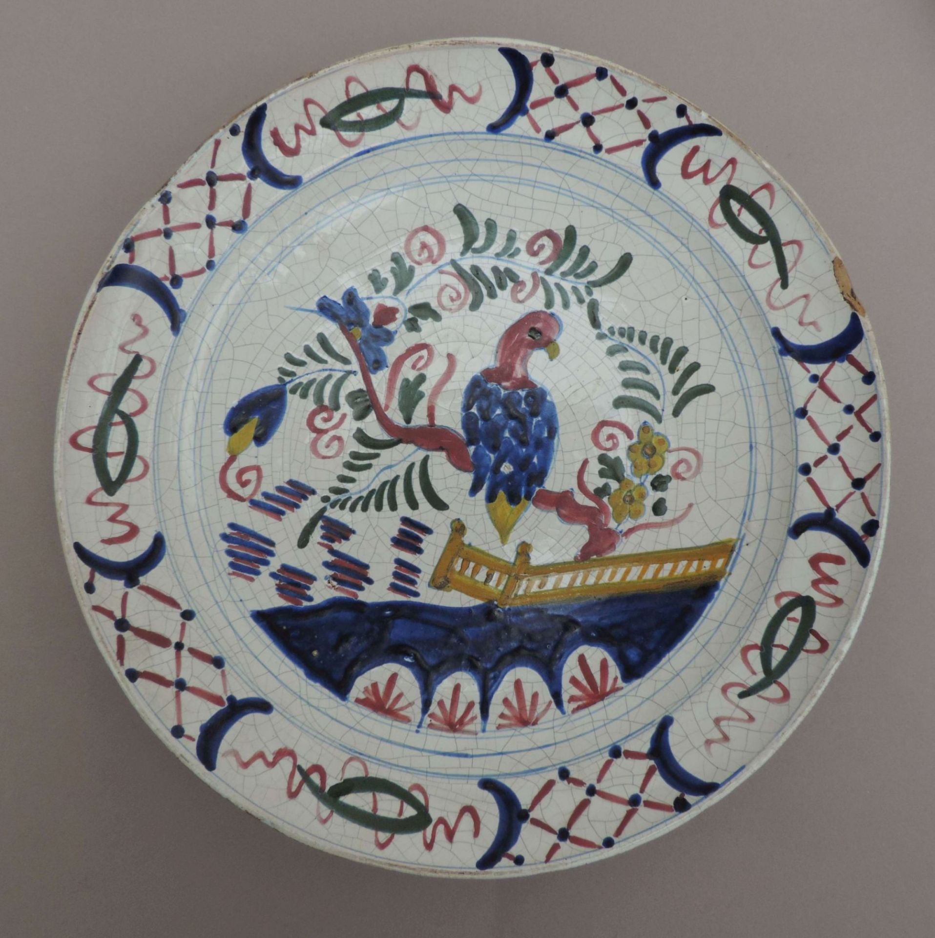 TELLER, sog Bauernteller, Satz von 3, De Porcelayne Claeuw, Jhw 18./19., polychrom und blau, - Image 2 of 3