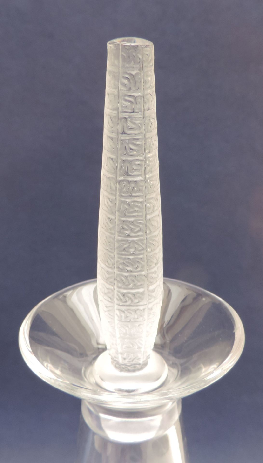 KARAFFE, Manuf René Lalique, Frankreich, Kristall, "Louvre", Entw Marie-Claude Lalique 1998, - Bild 2 aus 2