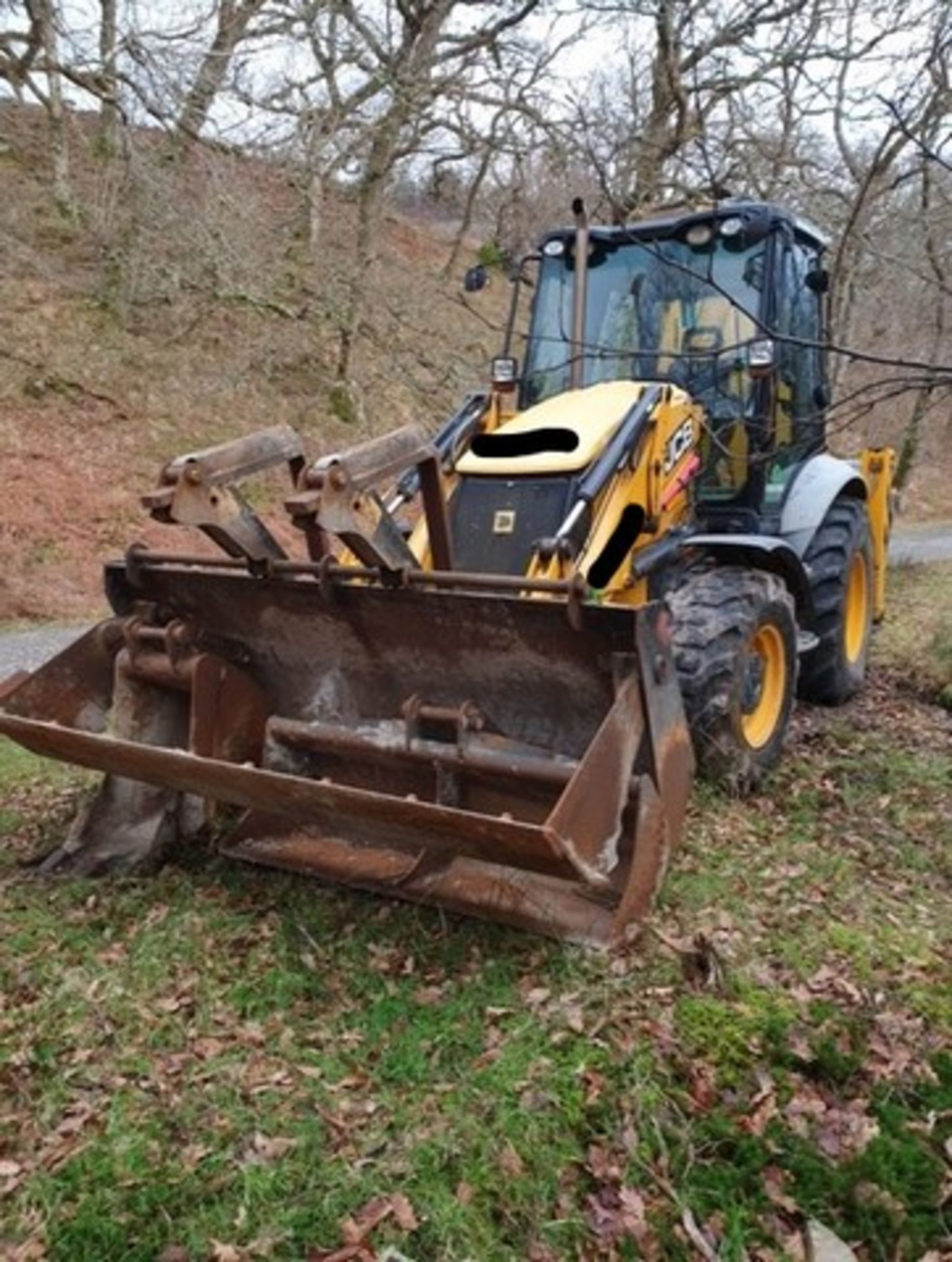 JCB 2011 TRACTOR/ DIGGER 9500HRS (NOT VERIFIED) SERVO CONTROLS REG - SN11GJX - Image 5 of 13