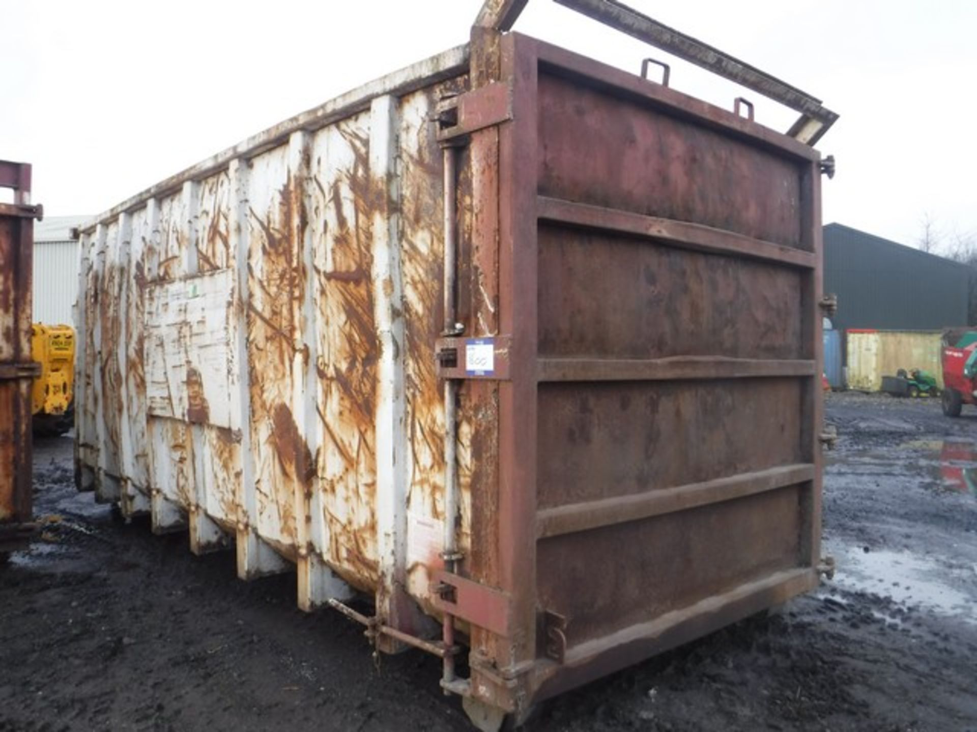 OPEN TOP HOOK SKIPS 18FTx7FT NUMBER 27 - Image 2 of 9