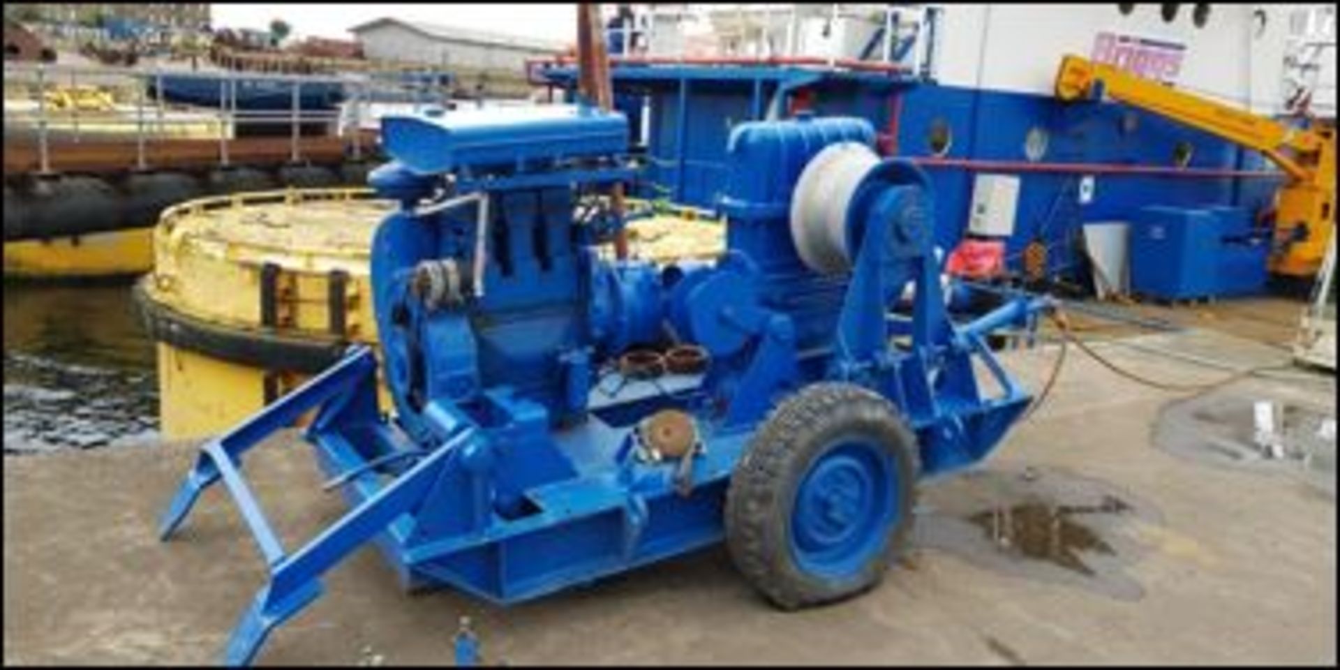 THOMSON WINCH 5T DIESEL **THIS ITEM IS LOCATED IN FIFE**