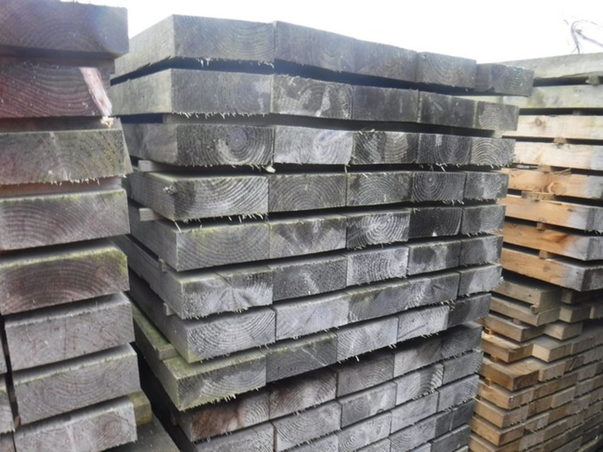 WOOD PACK 46 - 200x75x4800 40PCS PACK 47 - 200x75x4800 40PCS