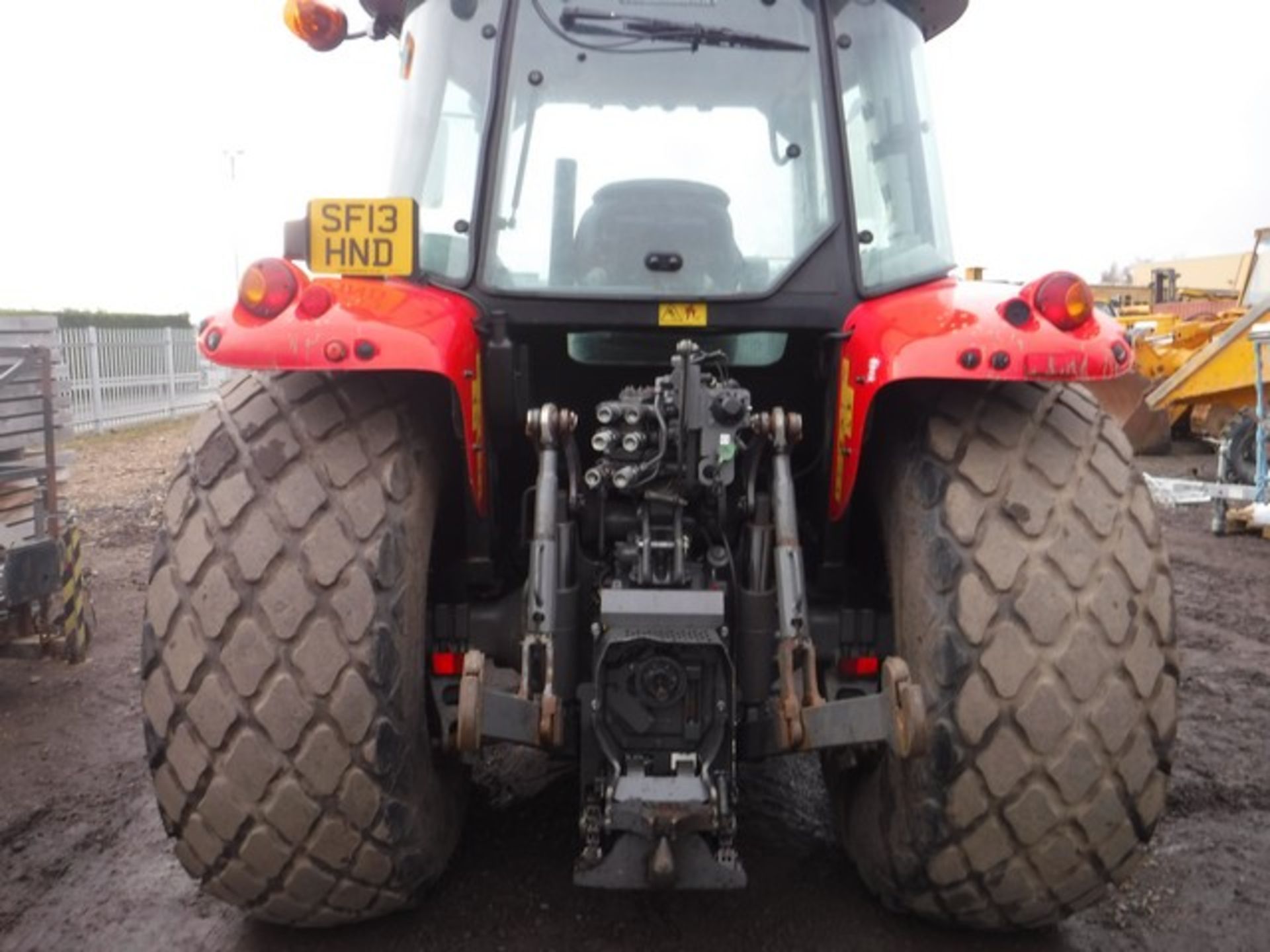 2013 MASSEY FERGUSON 5420 AGRIC TRACTOR REG - SF13HND - 4499HRS - Image 8 of 17