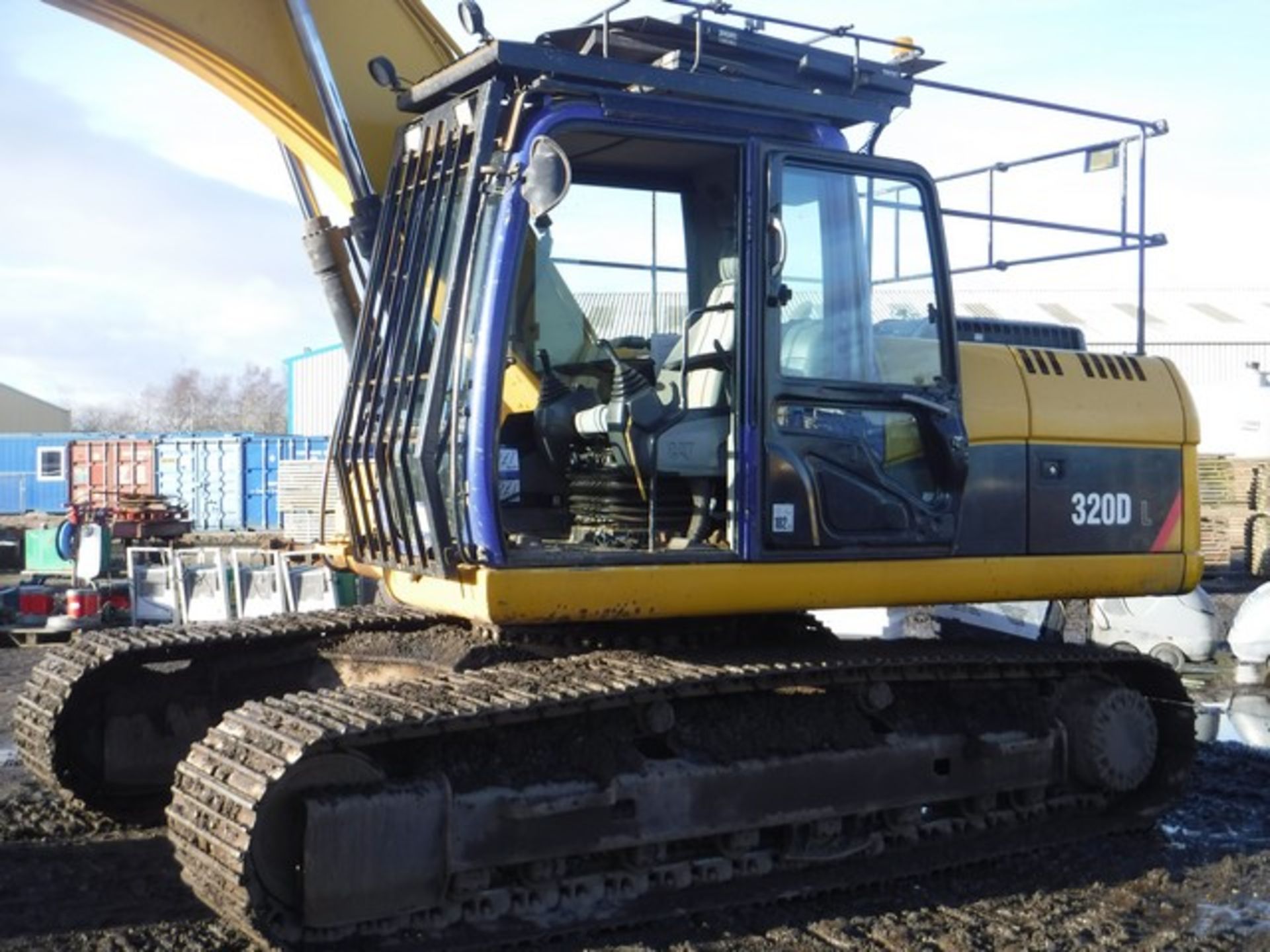 CATERPILLAR 320D TRACKED 360 EXCAVATOR, QUICK HITCH, 2xBUCKETS AND FORKS YEAR 2007 15491 HOURS (NOT - Image 17 of 39