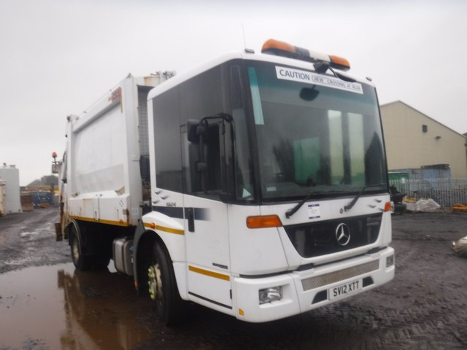 MERCEDES ECONIC - 6370cc - Image 3 of 13