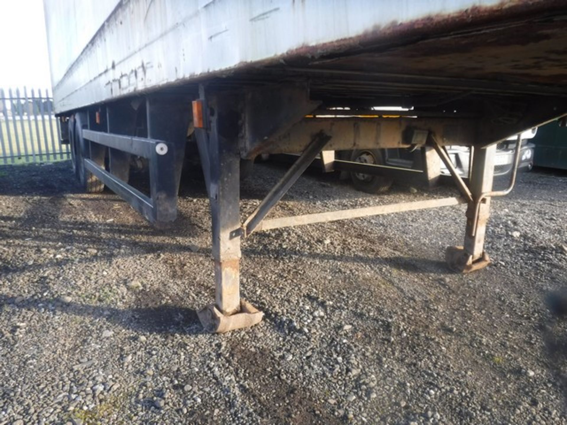 MONTRACON 2 AXLE BOX TRAILER 40x8FT SN - DV60137 - Image 10 of 17