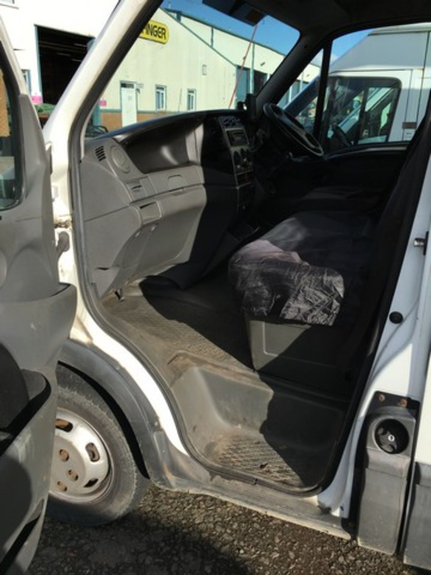 IVECO DAILY 50C15 - 2998cc - Image 10 of 17