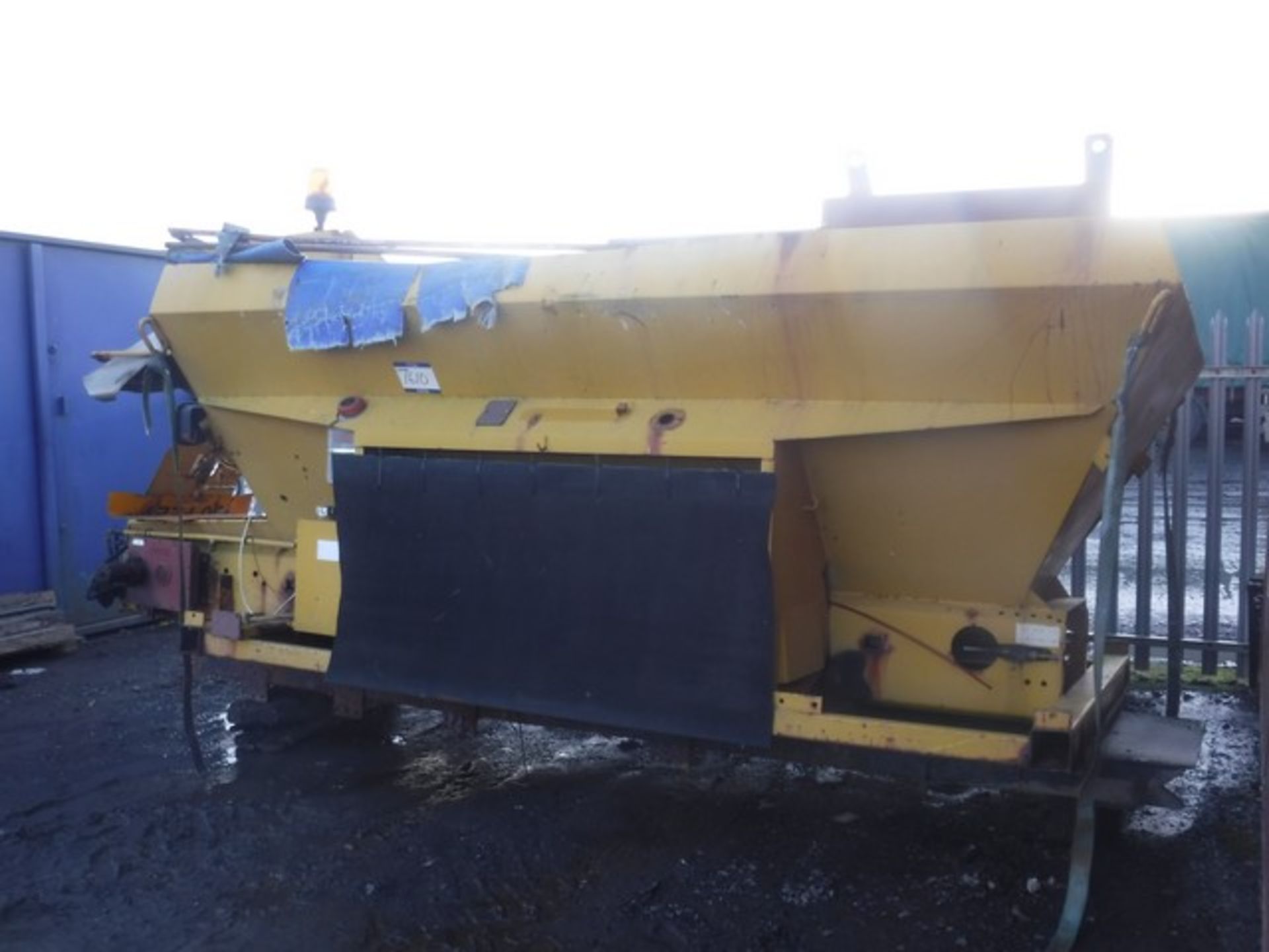 SCHMIDT GRITTER BODY C/W WET KIT - Image 5 of 15