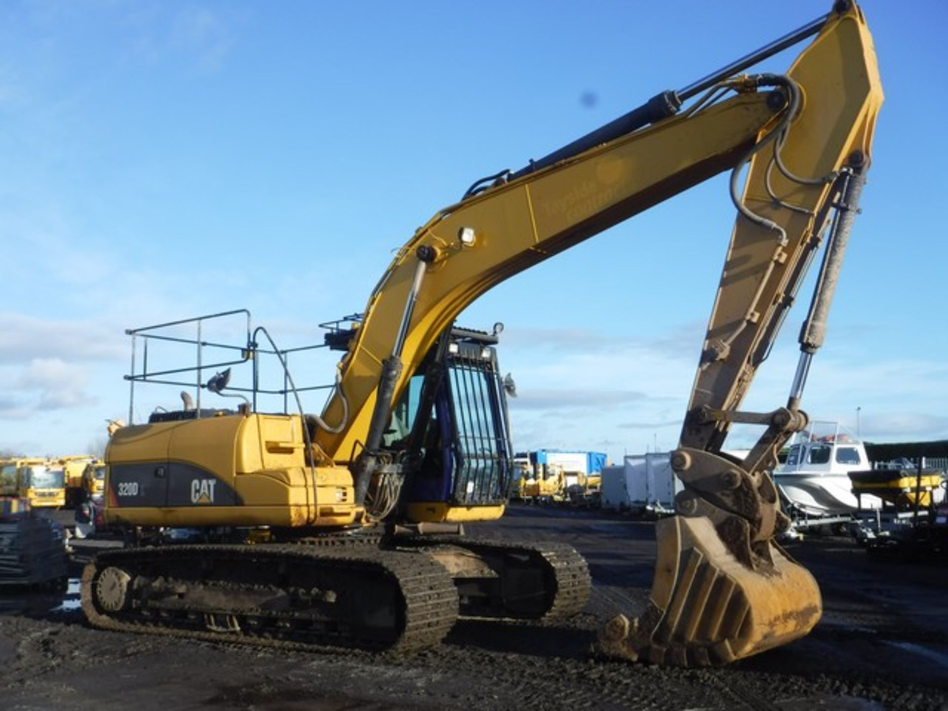 CATERPILLAR 320D TRACKED 360 EXCAVATOR, QUICK HITCH, 2xBUCKETS AND FORKS YEAR 2007 15491 HOURS (NOT - Image 3 of 39