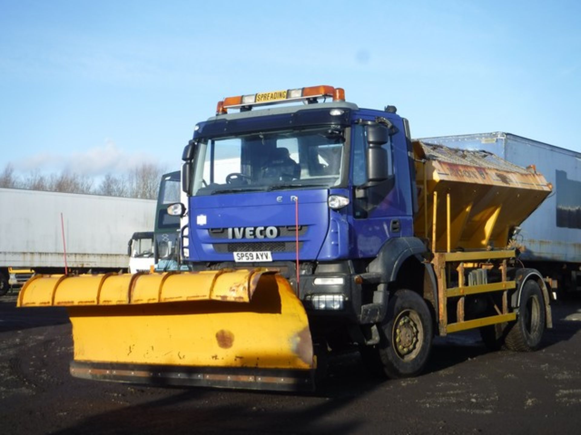 IVECO TRAKKER - 7790cc - Image 5 of 25