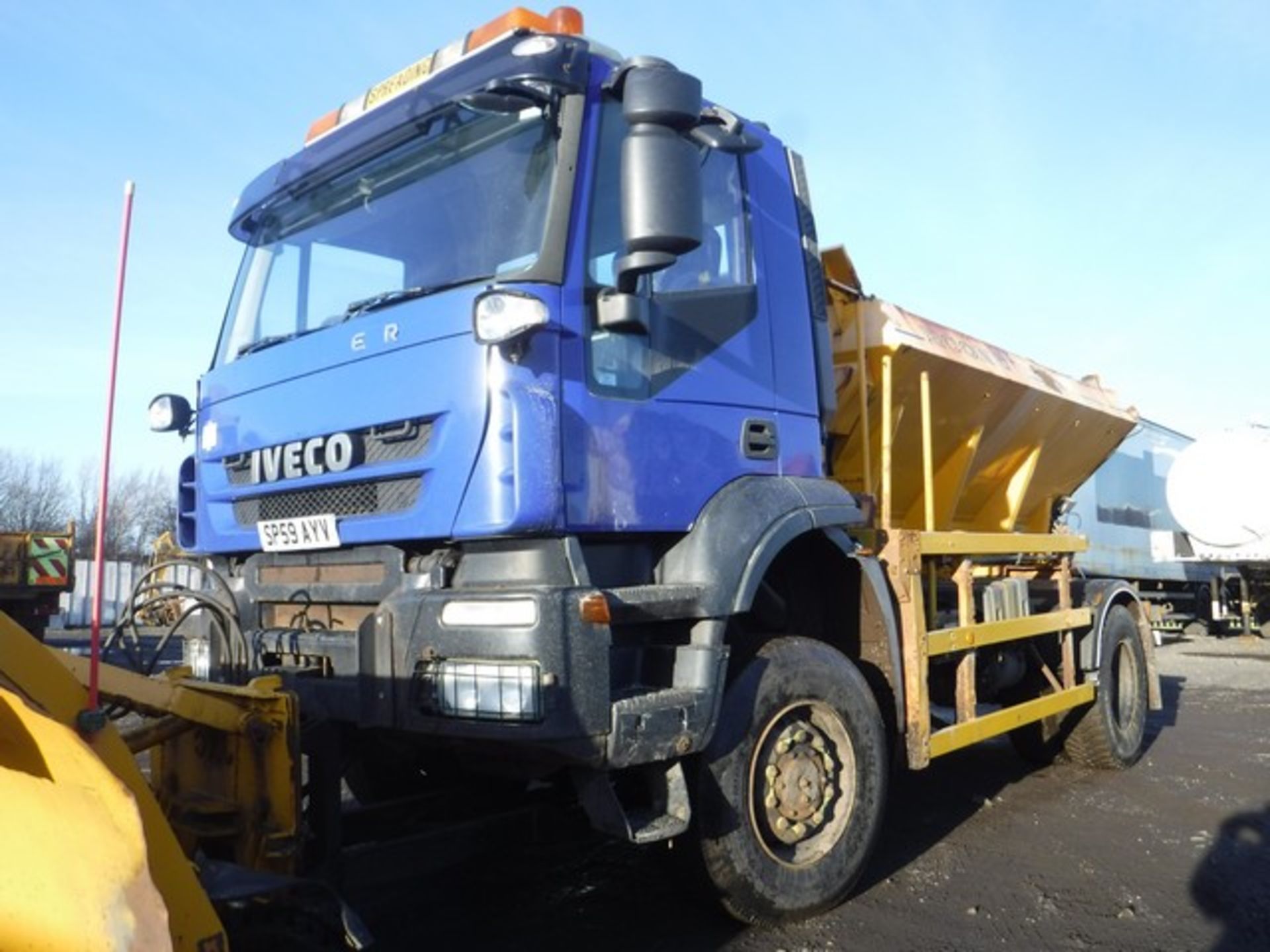 IVECO TRAKKER - 7790cc - Image 8 of 25