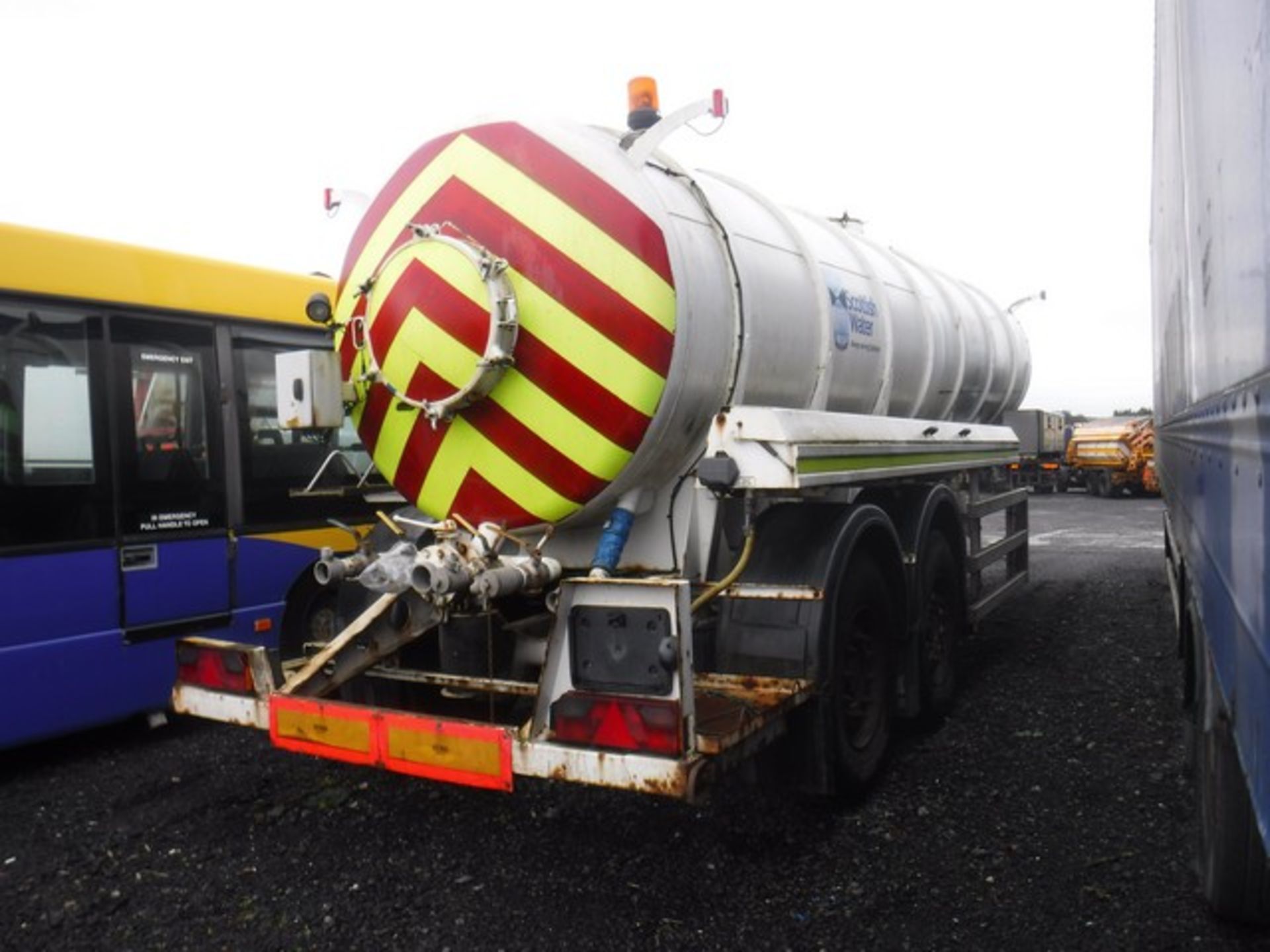 TANKER TRAILER 18000 LTR MAN 2008 Twin Axle - WHALE BOWSER ASSET NO. - C270275 - Image 7 of 8