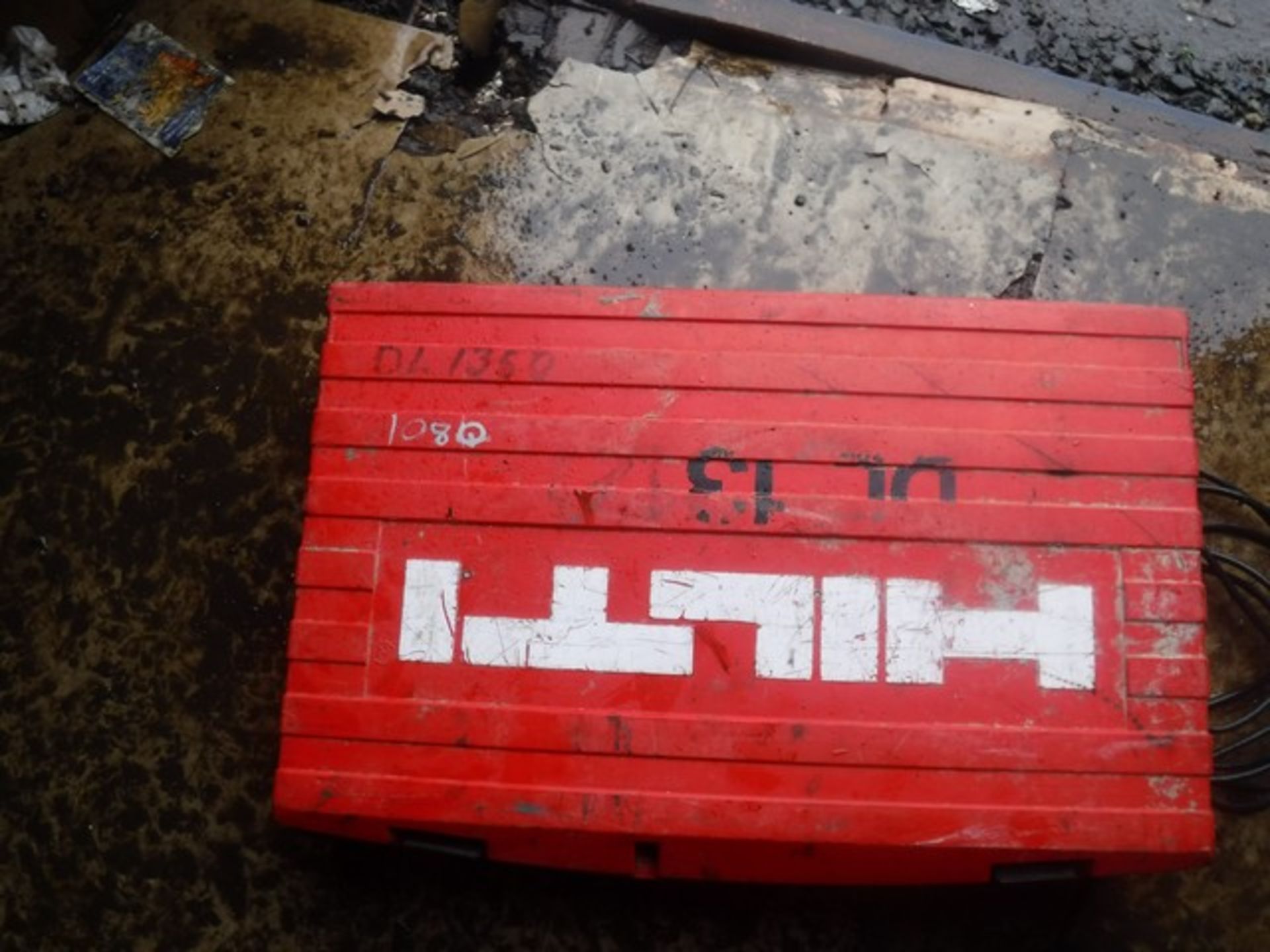 HILTI TE 74 HAMMER DRILL ASSET NO - DL1350