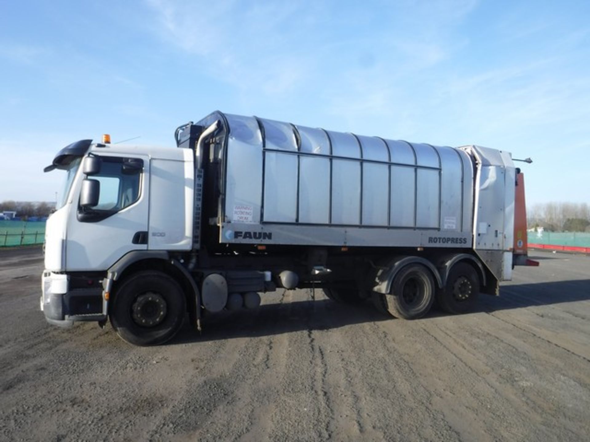 VOLVO FE - 7146cc - Image 2 of 10