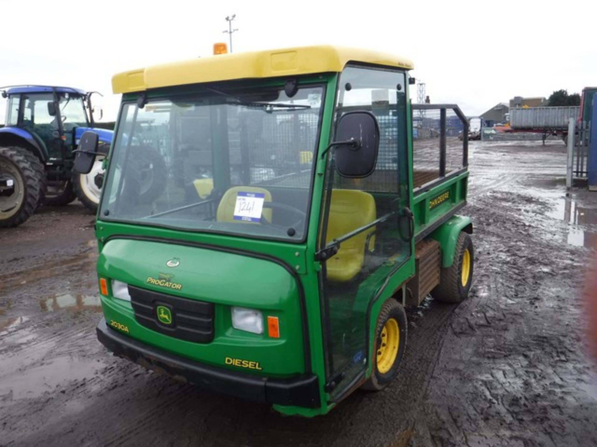 JOHN DEERE GATOR TIPPER AND CAB 1664hrs (NOT VERIFIED) REG - SP62BJK