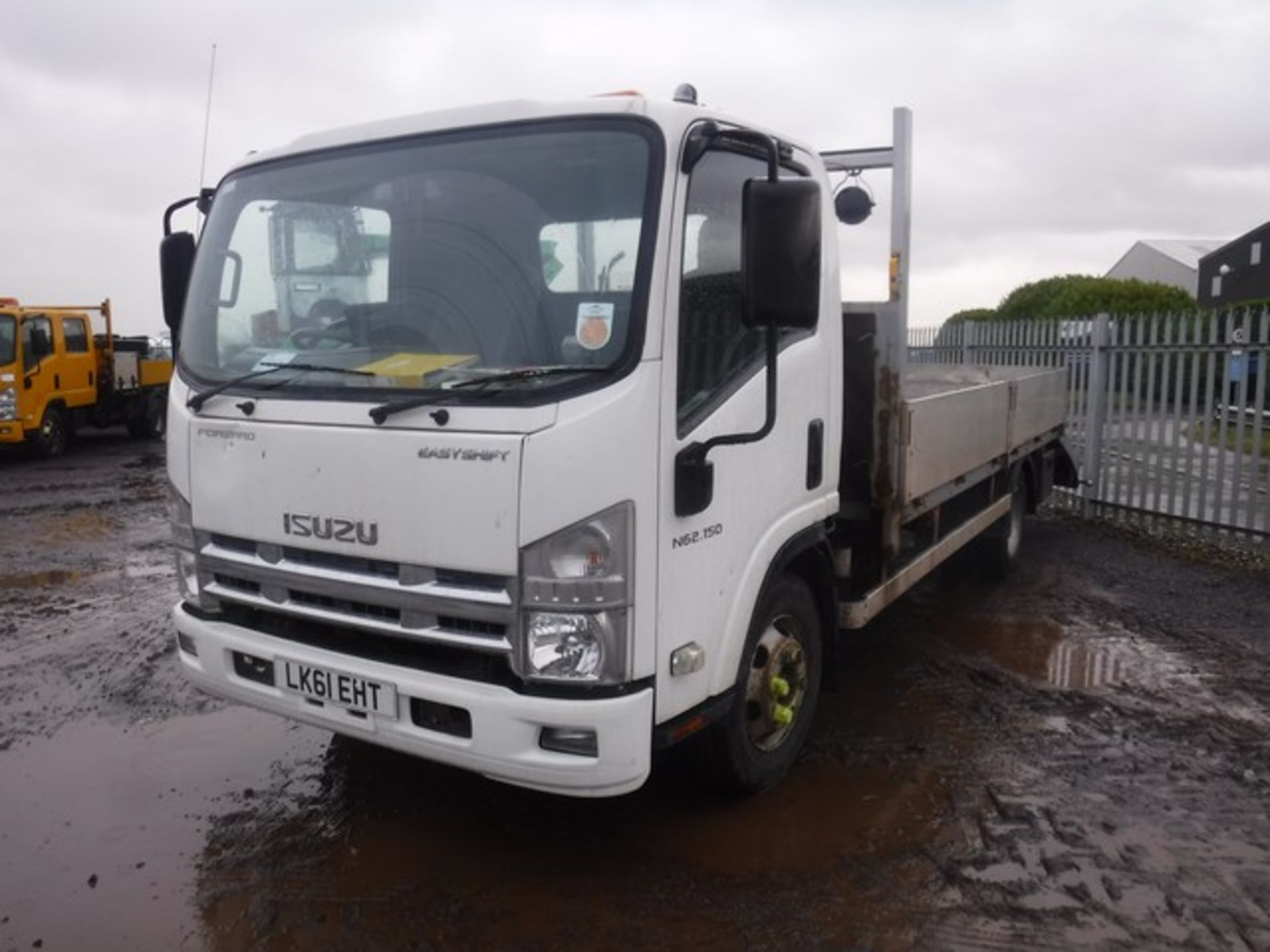 ISUZU TRUCKS FORWARD N62.150 AUTO - 2999cc - Image 2 of 17