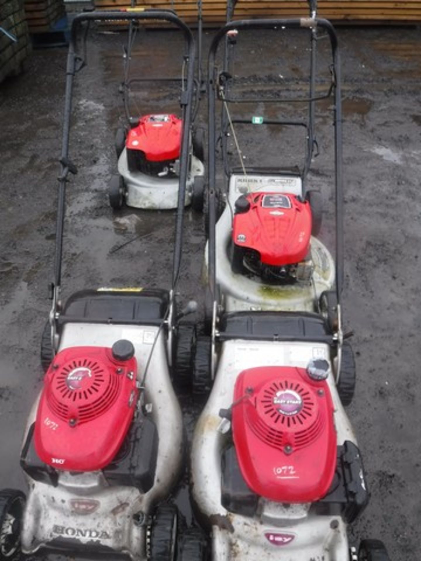 HONDA x2 AND MASPORT x2 LAWNMOWERS ASSET NO - 7544060 - CJ003