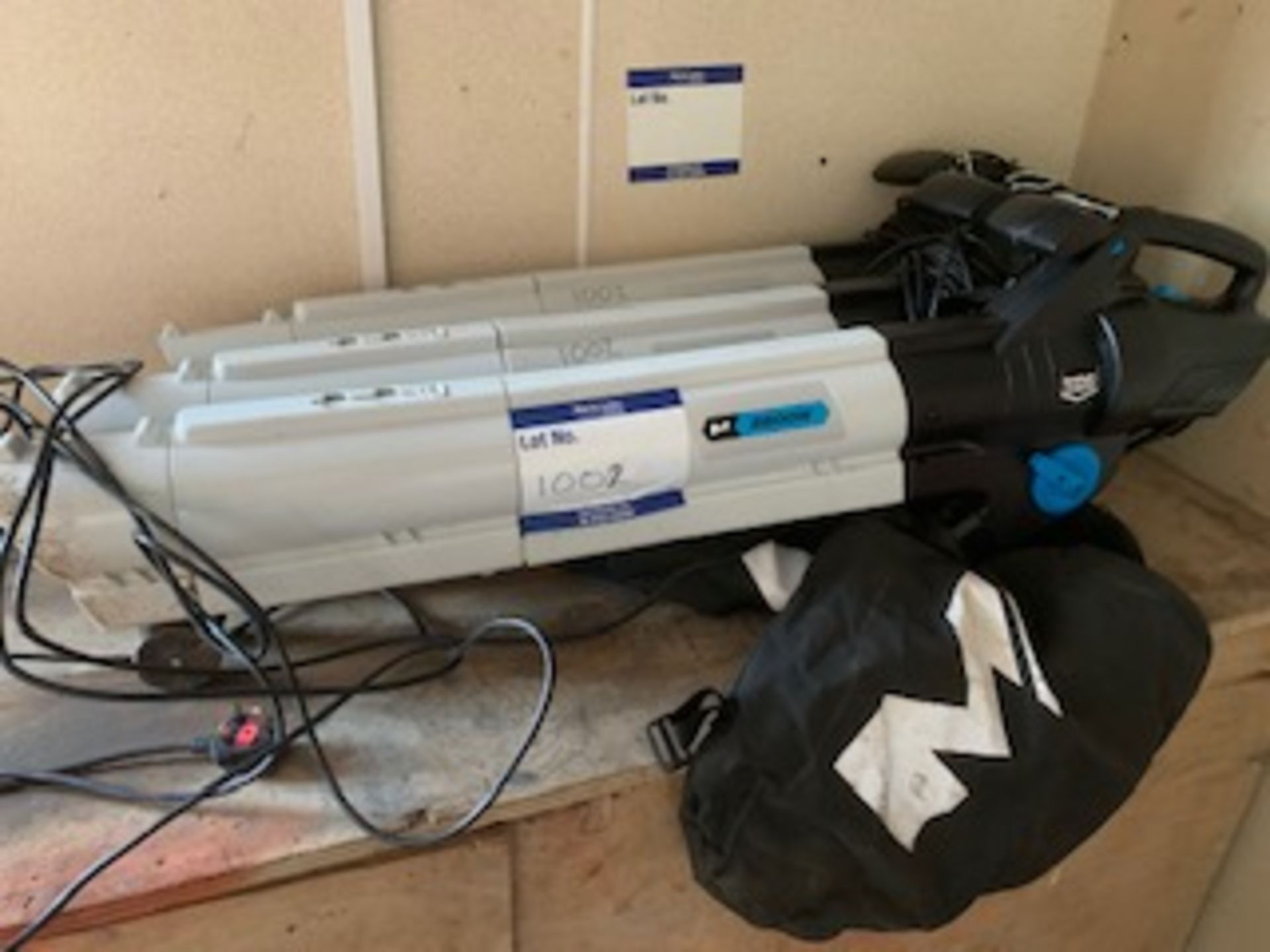 MAC ALLISTER 2800W BLOWER VACCUM x3 MODEL - MBV2800