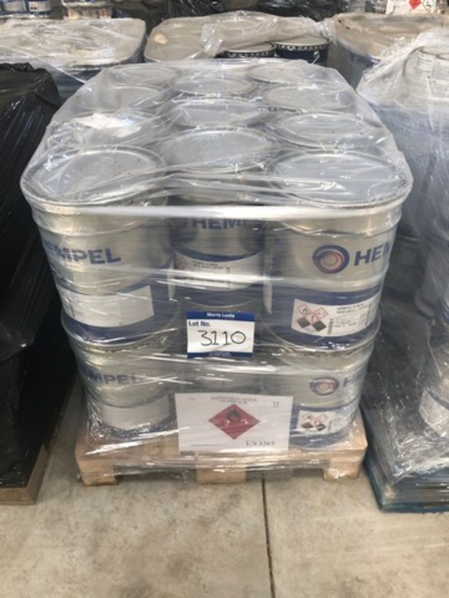 Pallet of Hempel non skid 45340/4534A approx 20 tins