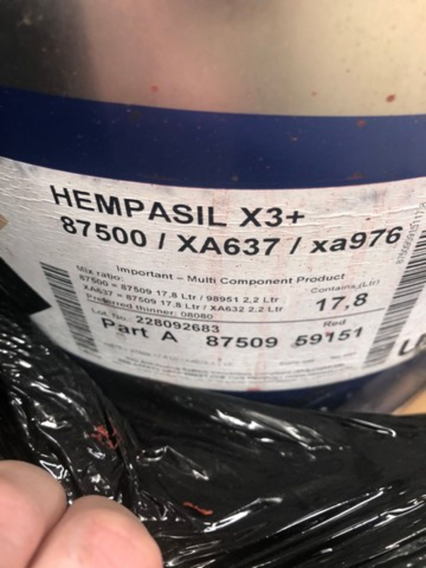 Mixed pallet of Hempel thinner 08700, Hempasil X3+87500/XA637 approx total 12 tins - Image 2 of 3